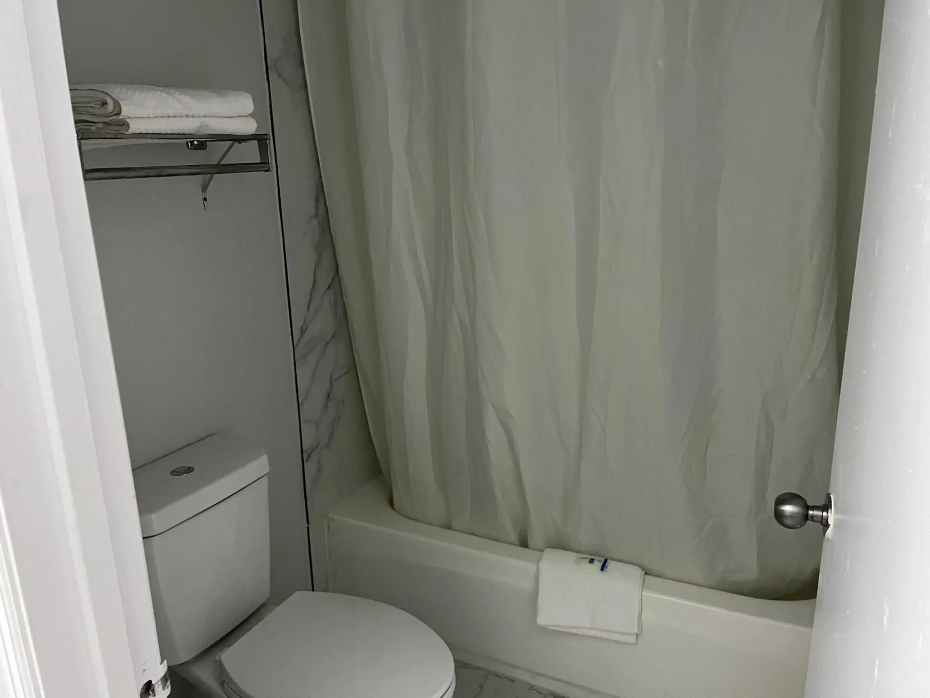 Rodeway Inn Rodeway Inn