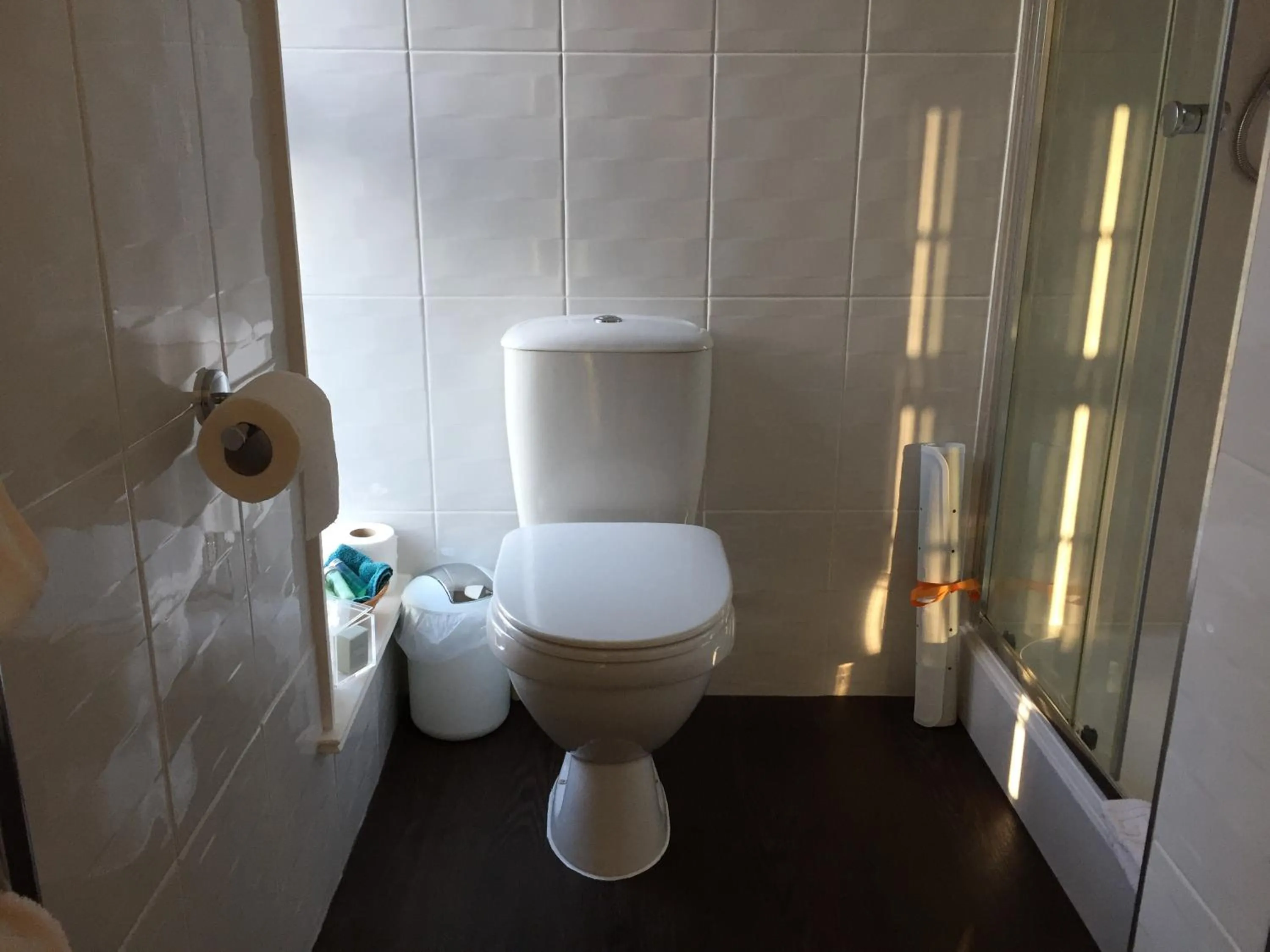 Bathroom in The Red Lion Inn Partney