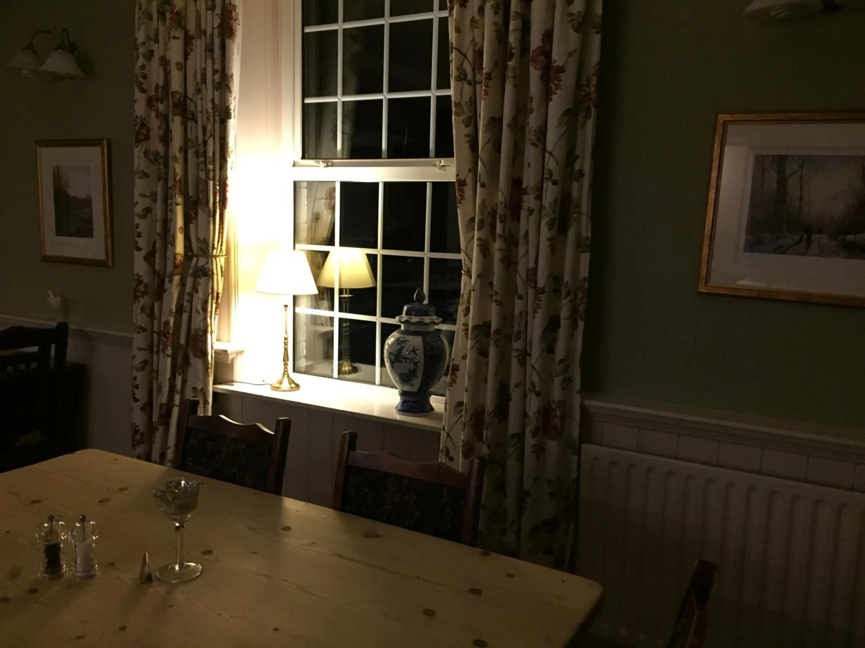 Restaurant/places to eat in The Red Lion Inn Partney