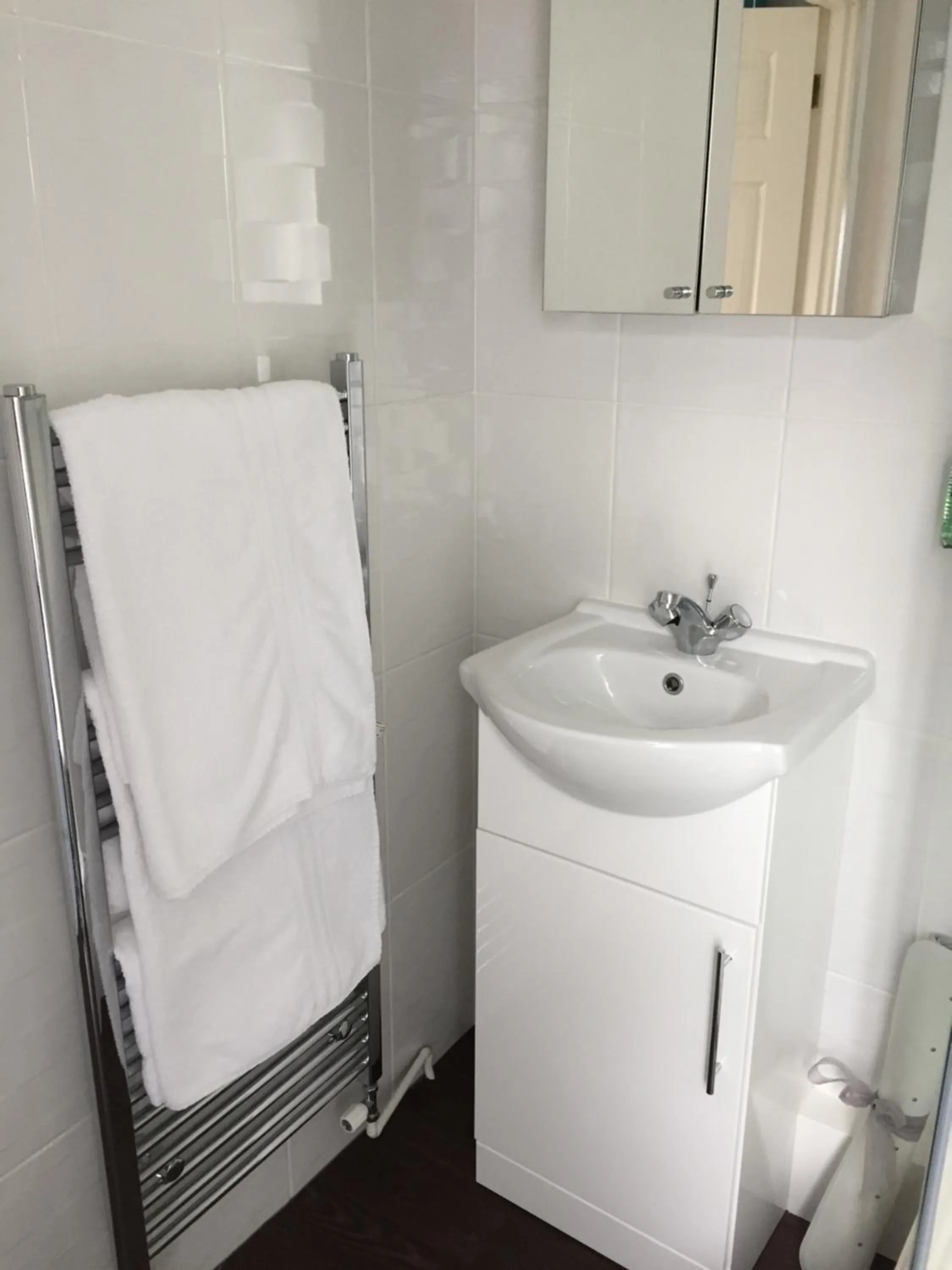 Bathroom in The Red Lion Inn Partney