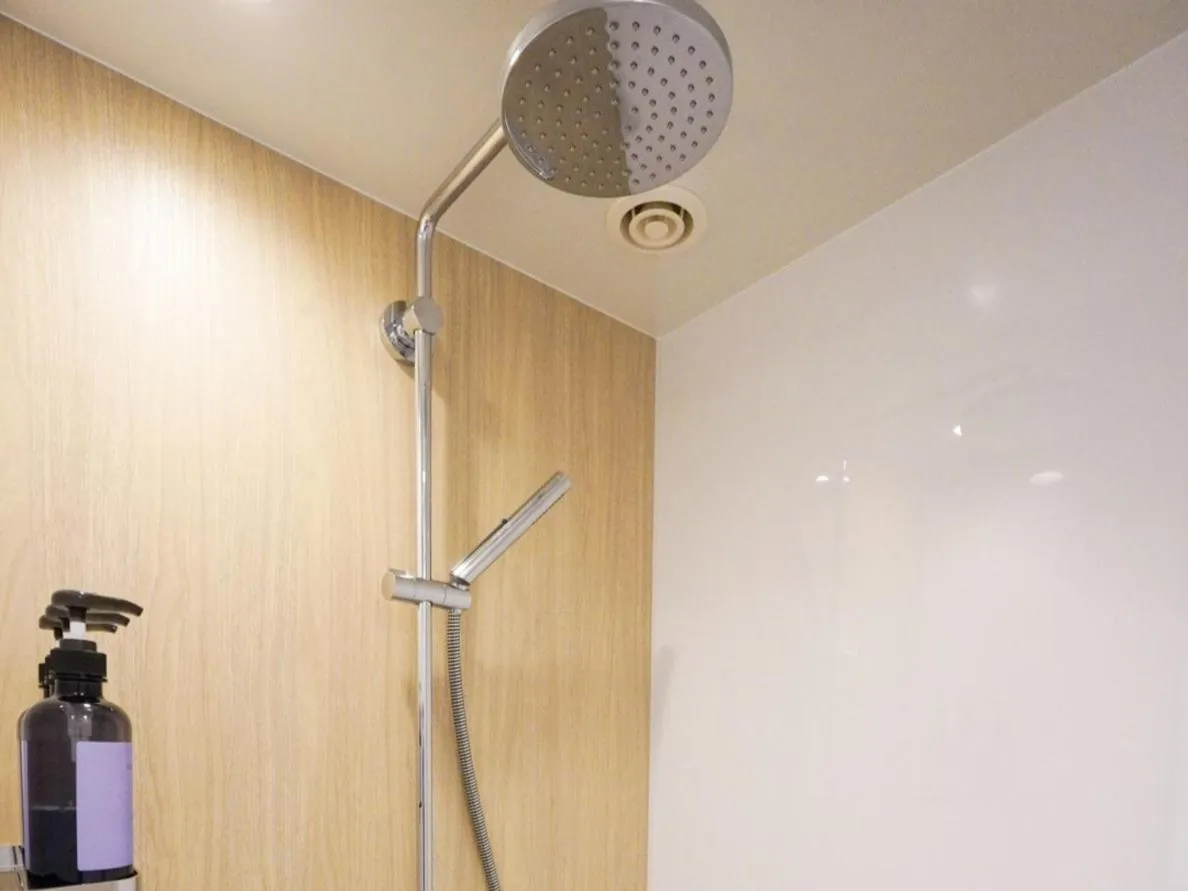 Shower in The GALA Hotel Umeda