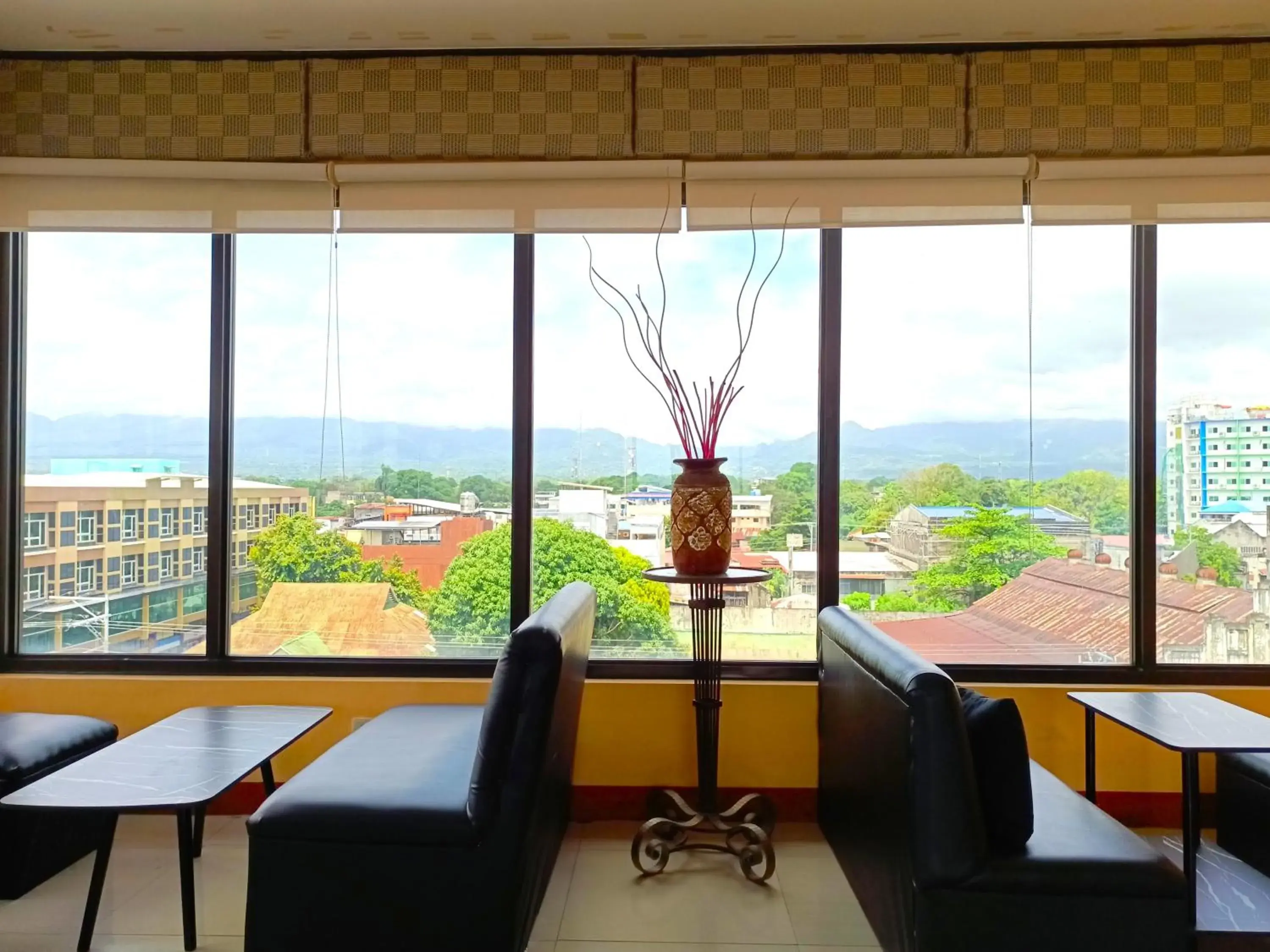 Restaurant/places to eat in Hotel Palwa Restaurant/places to eat in Hotel Palwa