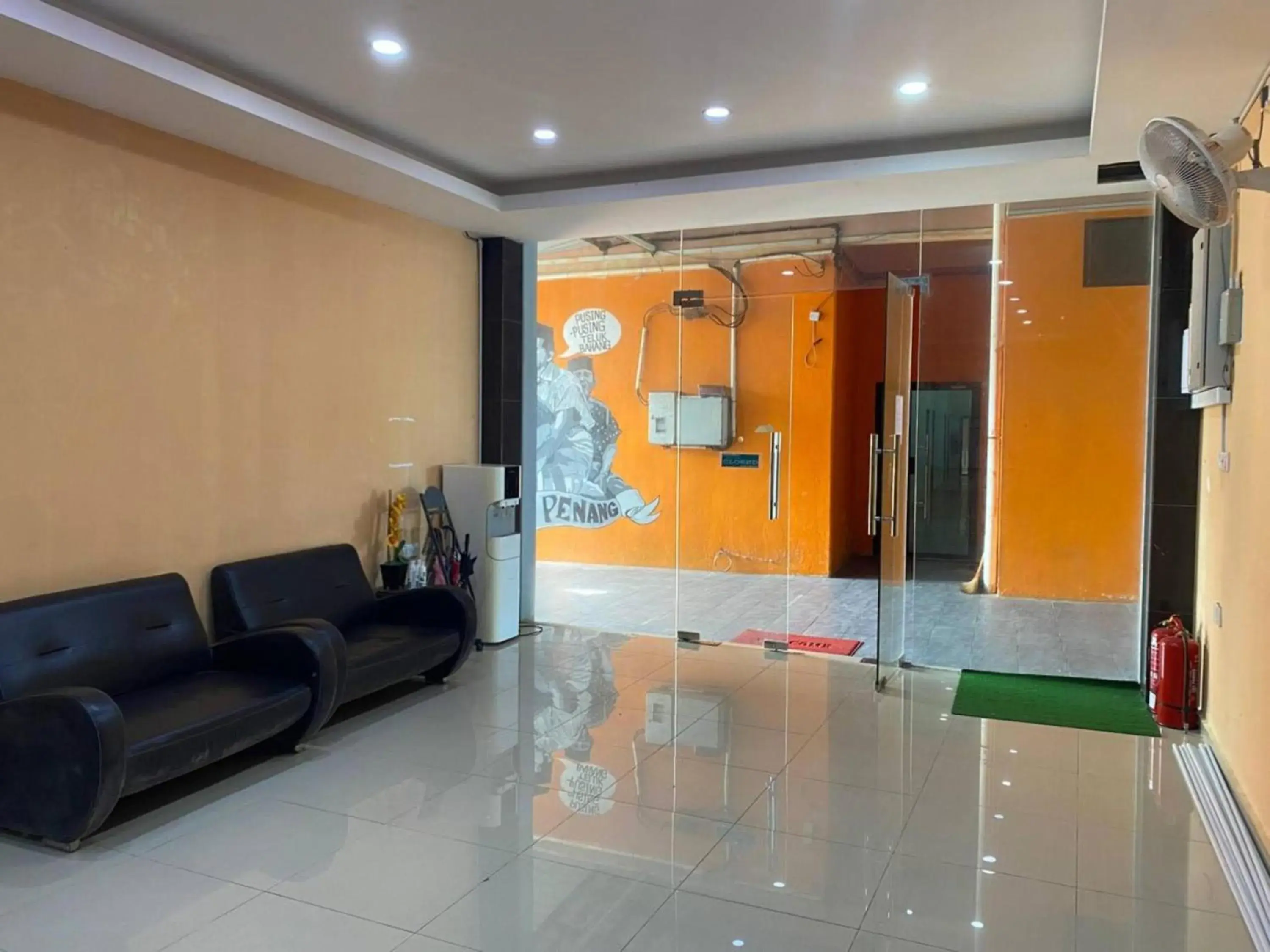 Lobby or reception in Capital O 91094 Hotel & Chalet Sportfishing Lobby or reception in Capital O 91094 Hotel & Chalet Sportfishing