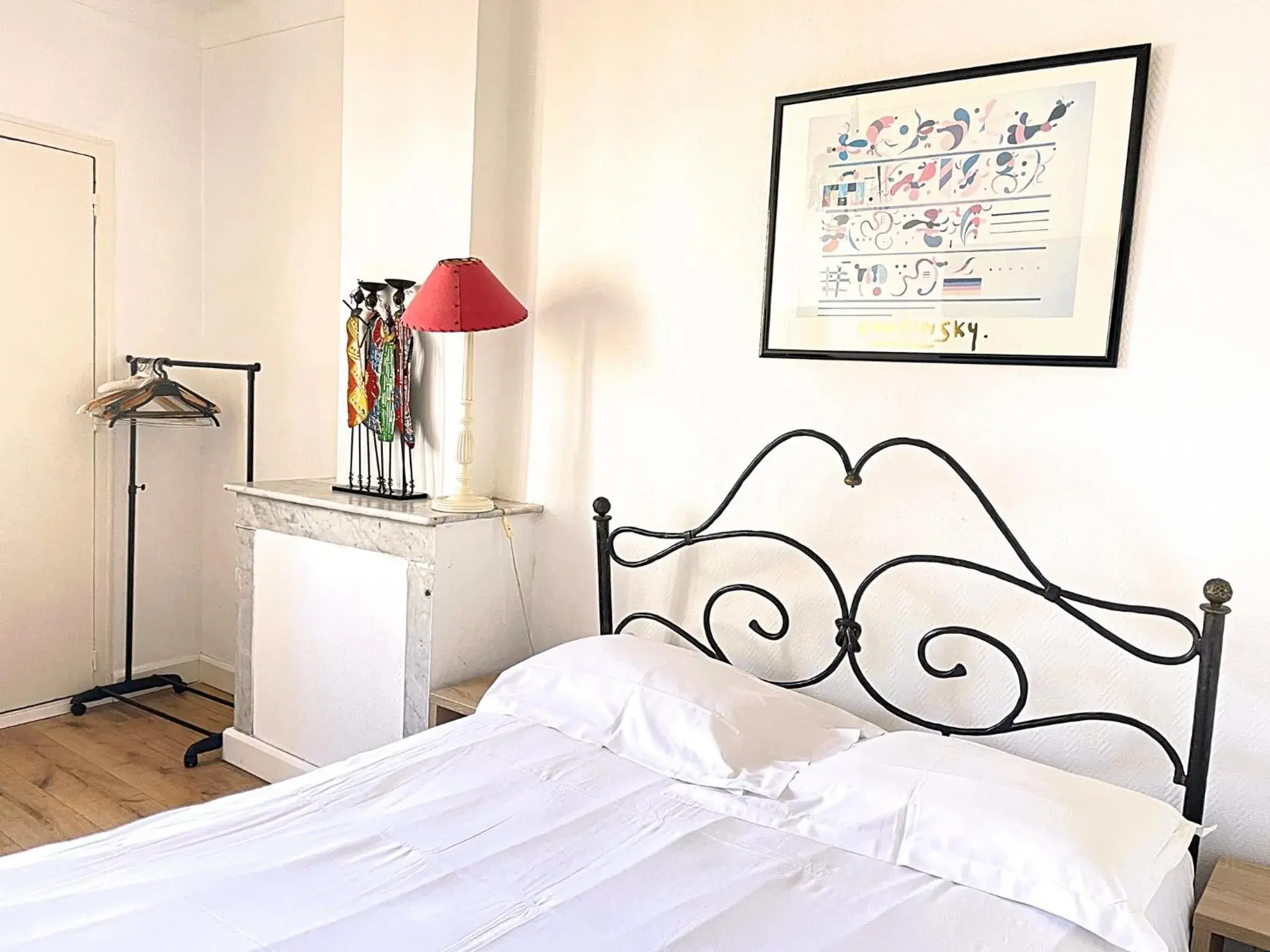 One-Bedroom Apartment (3 Adults) in Sunny 1 Bedroom Rue Commandant André One-Bedroom Apartment (3 Adults) in Sunny 1 Bedroom Rue Commandant André
