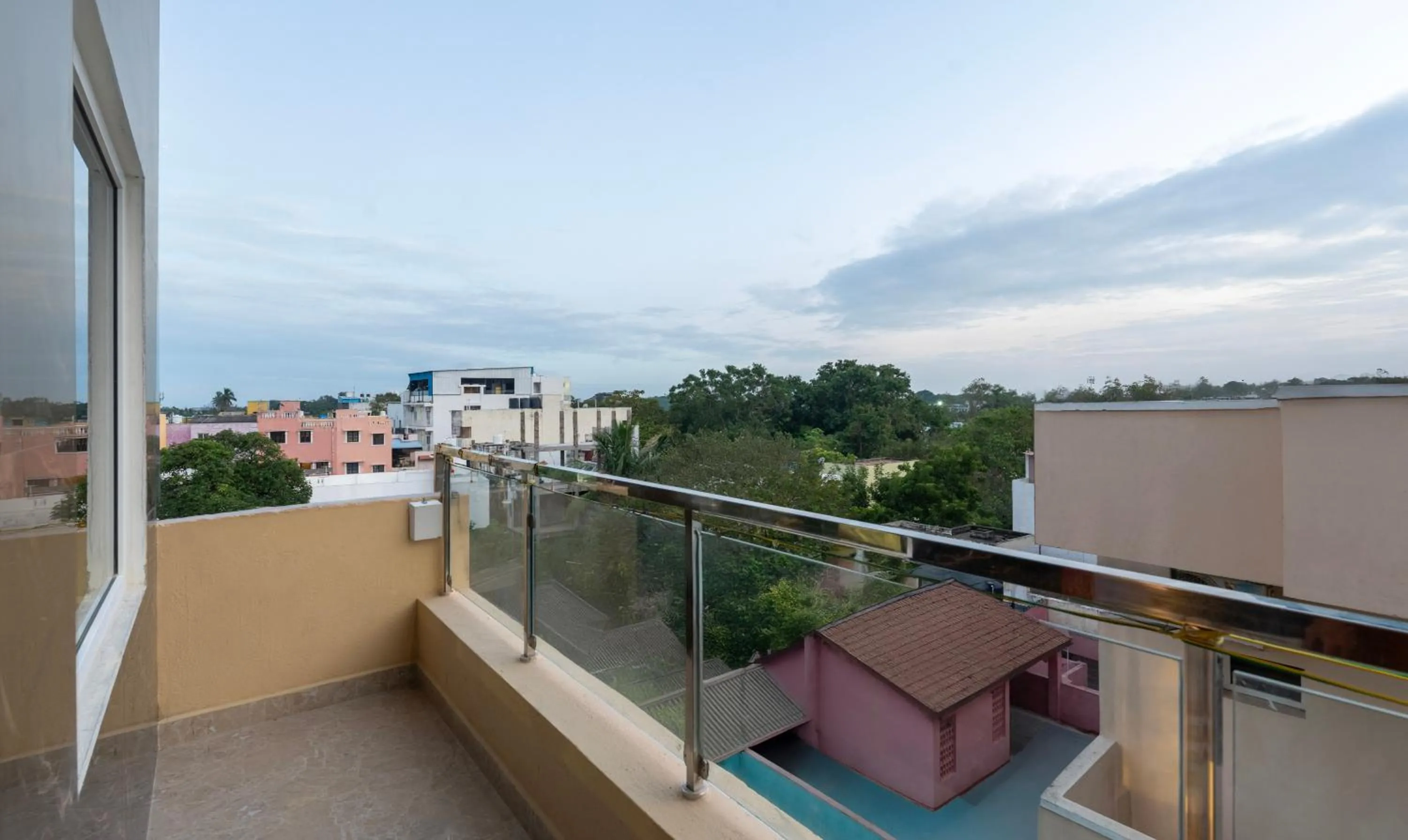 Balcony/Terrace in Treebo Royal Plaza, 700 Mts From Promenade Beach