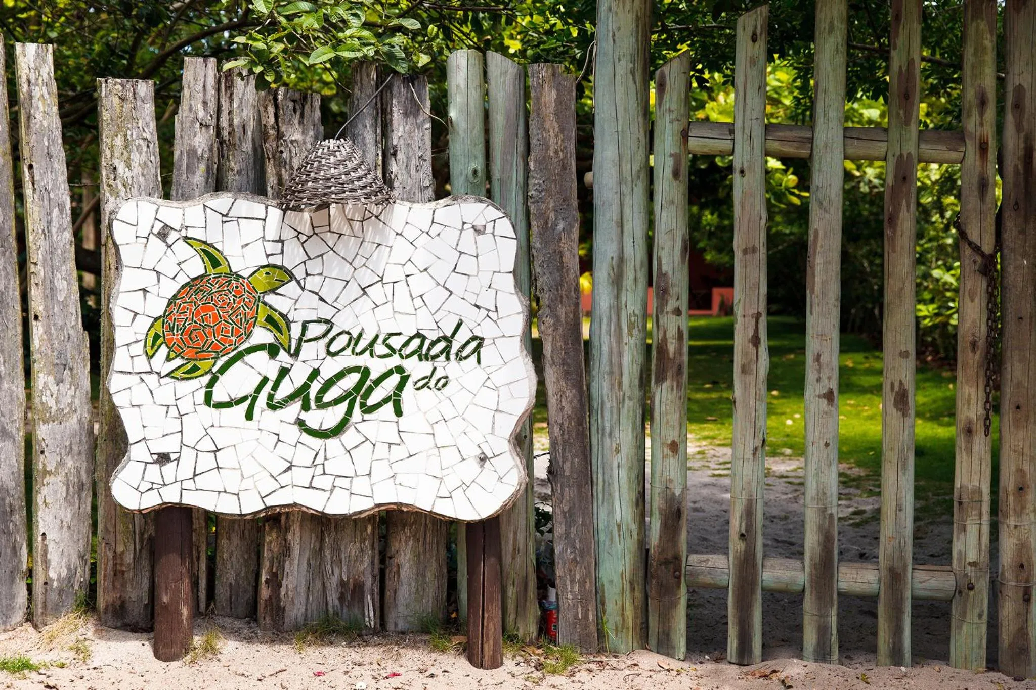 Logo/Certificate/Sign in Pousada Do Guga