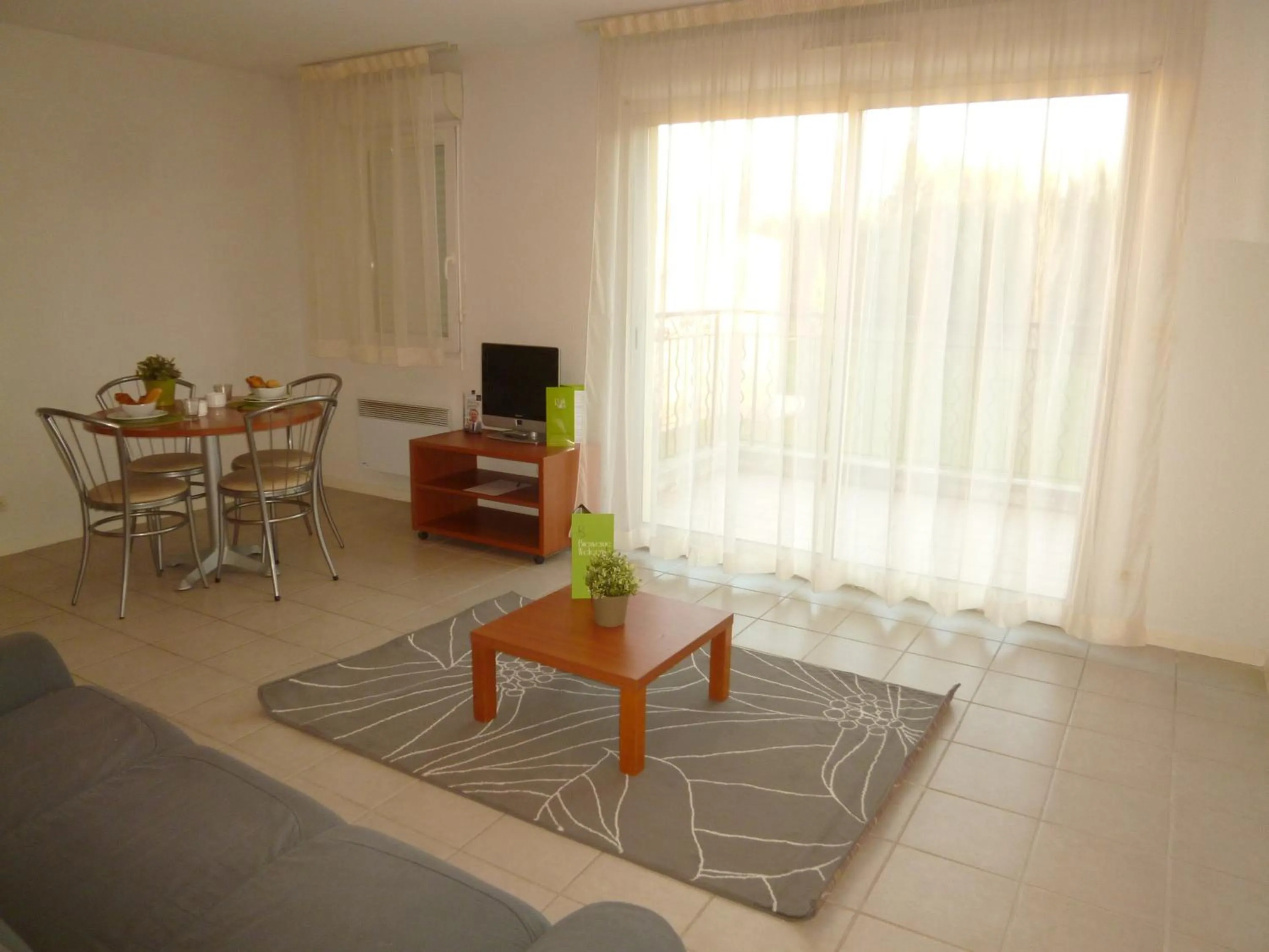 Living room in Appart'City Classic Aix en Provence - Fuveau