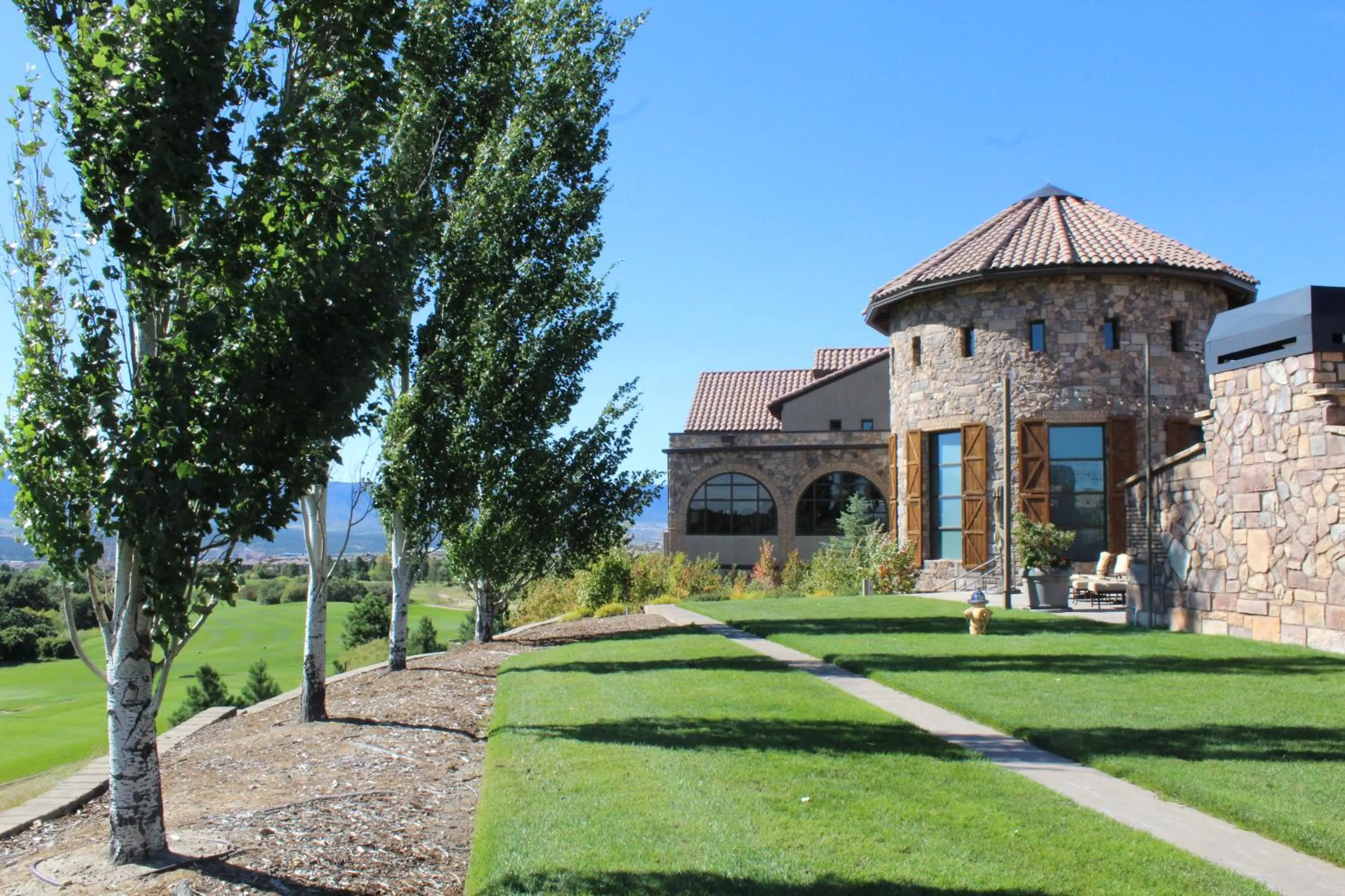 Restaurant/places to eat in Flying Horse Resort & Club