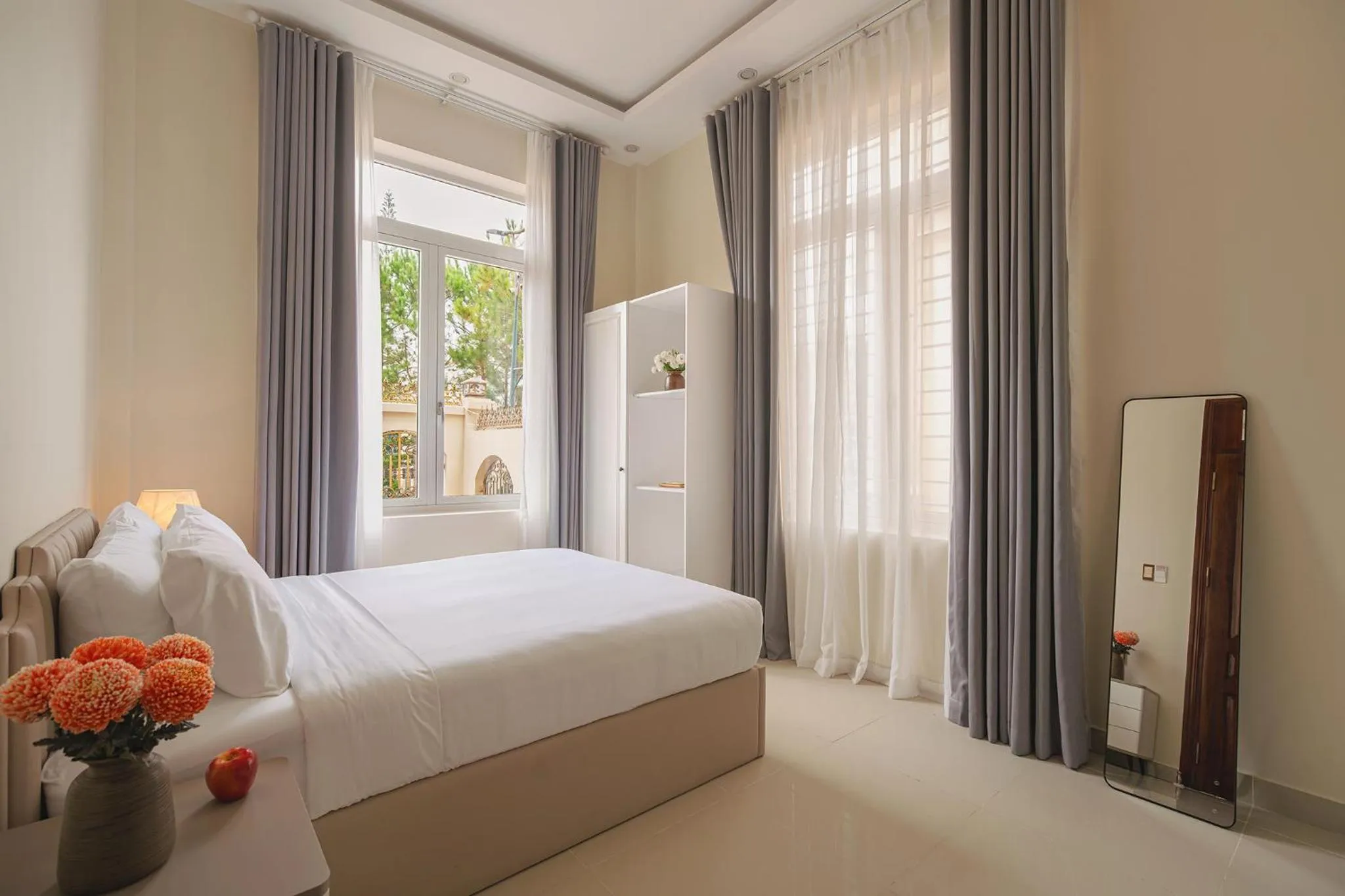 View (from property/room), Bed in The One Da Lat Hotel