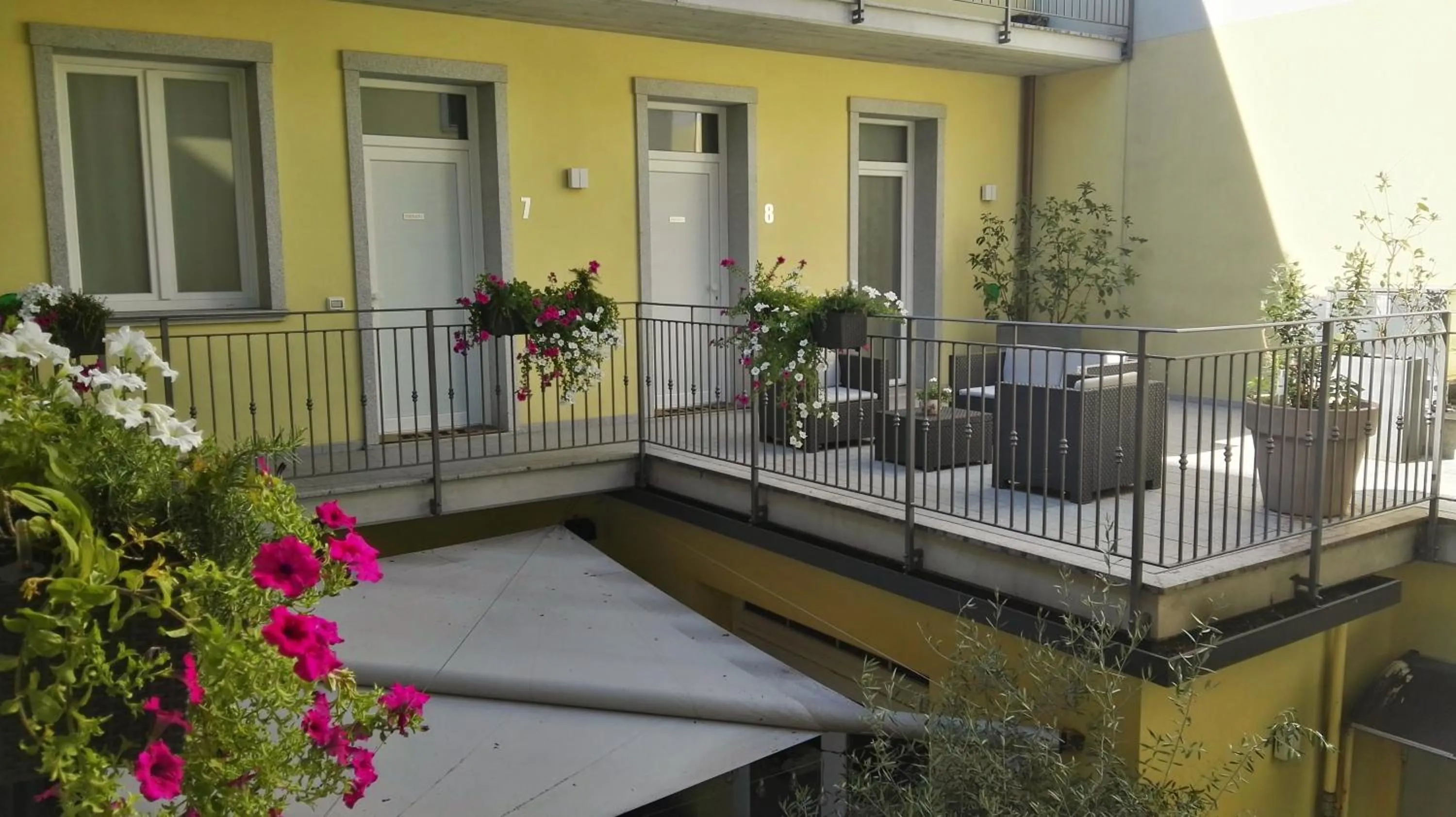 Balcony/Terrace in BHL Boutique Rooms Legnano
