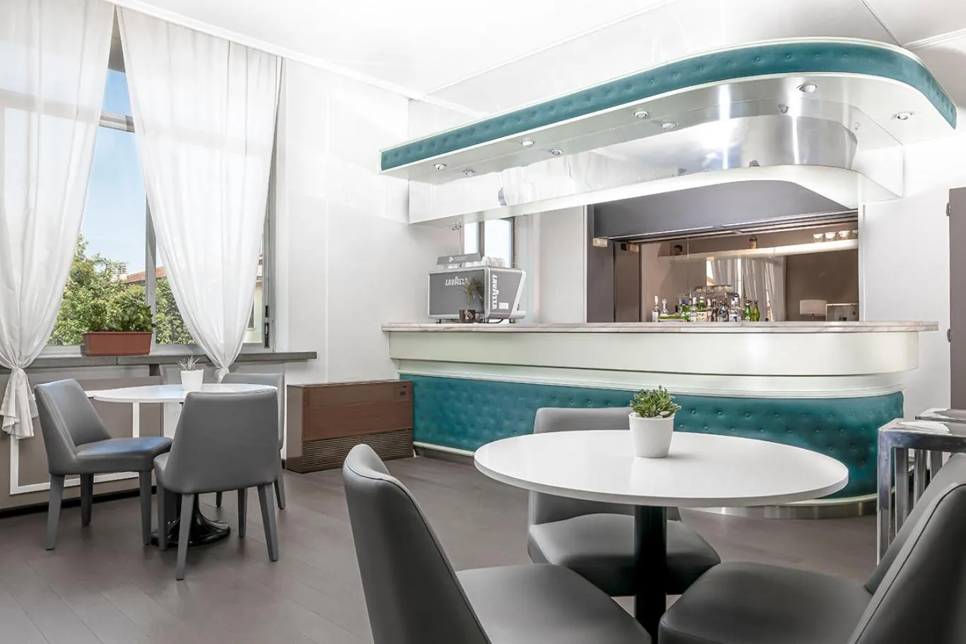 Lounge or bar in Hotel Poli