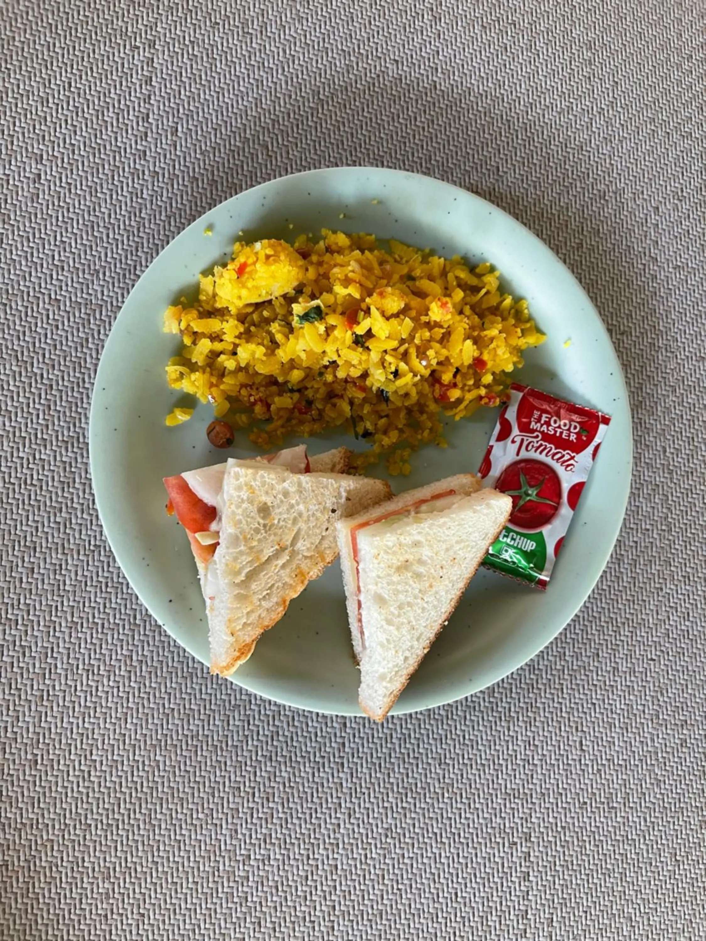 Restaurant/places to eat in Check Inn Homes, Rishikesh Tapovan