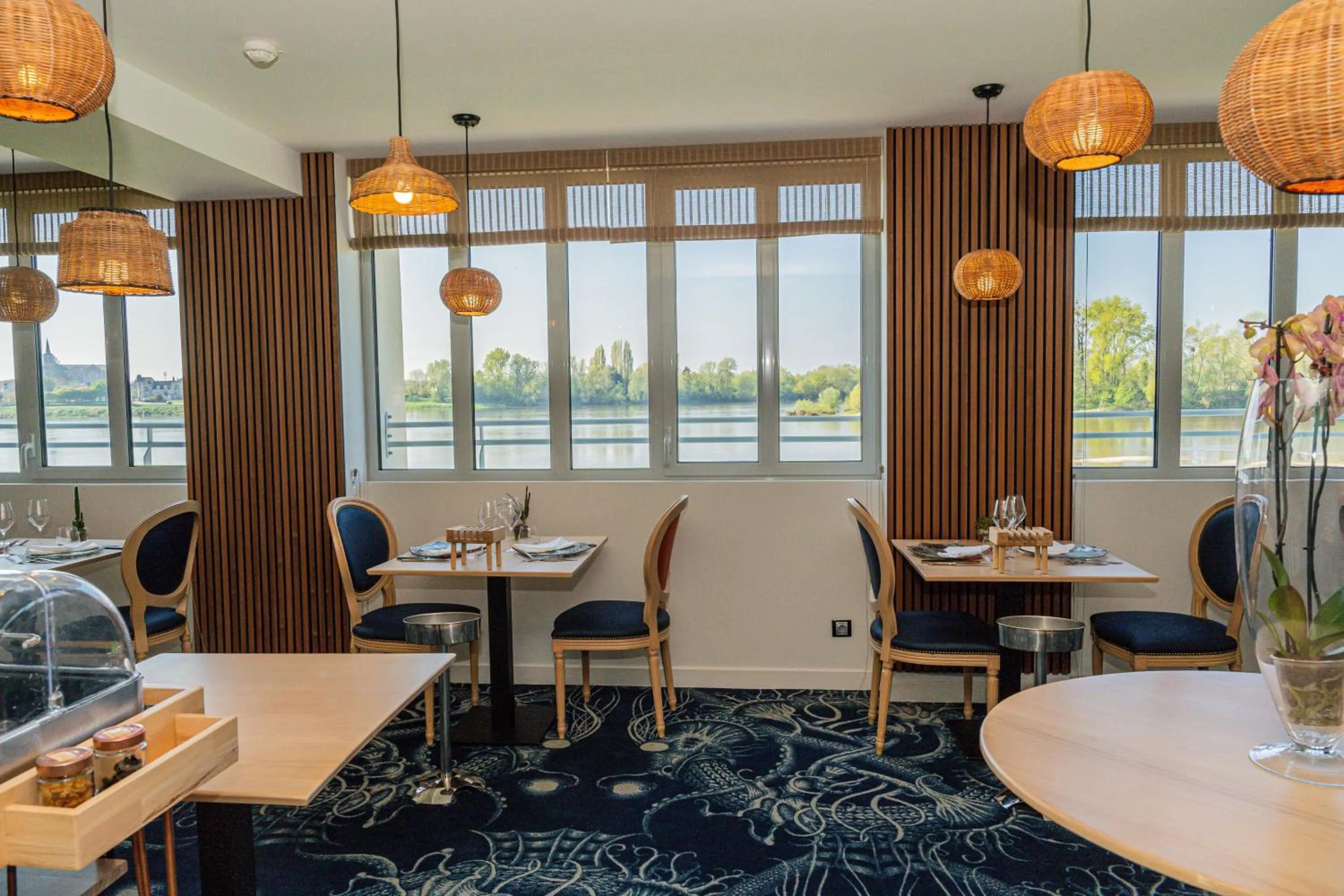 Restaurant/places to eat in Les 3 Lieux - Hôtel, Restaurant, Espace sensoriel