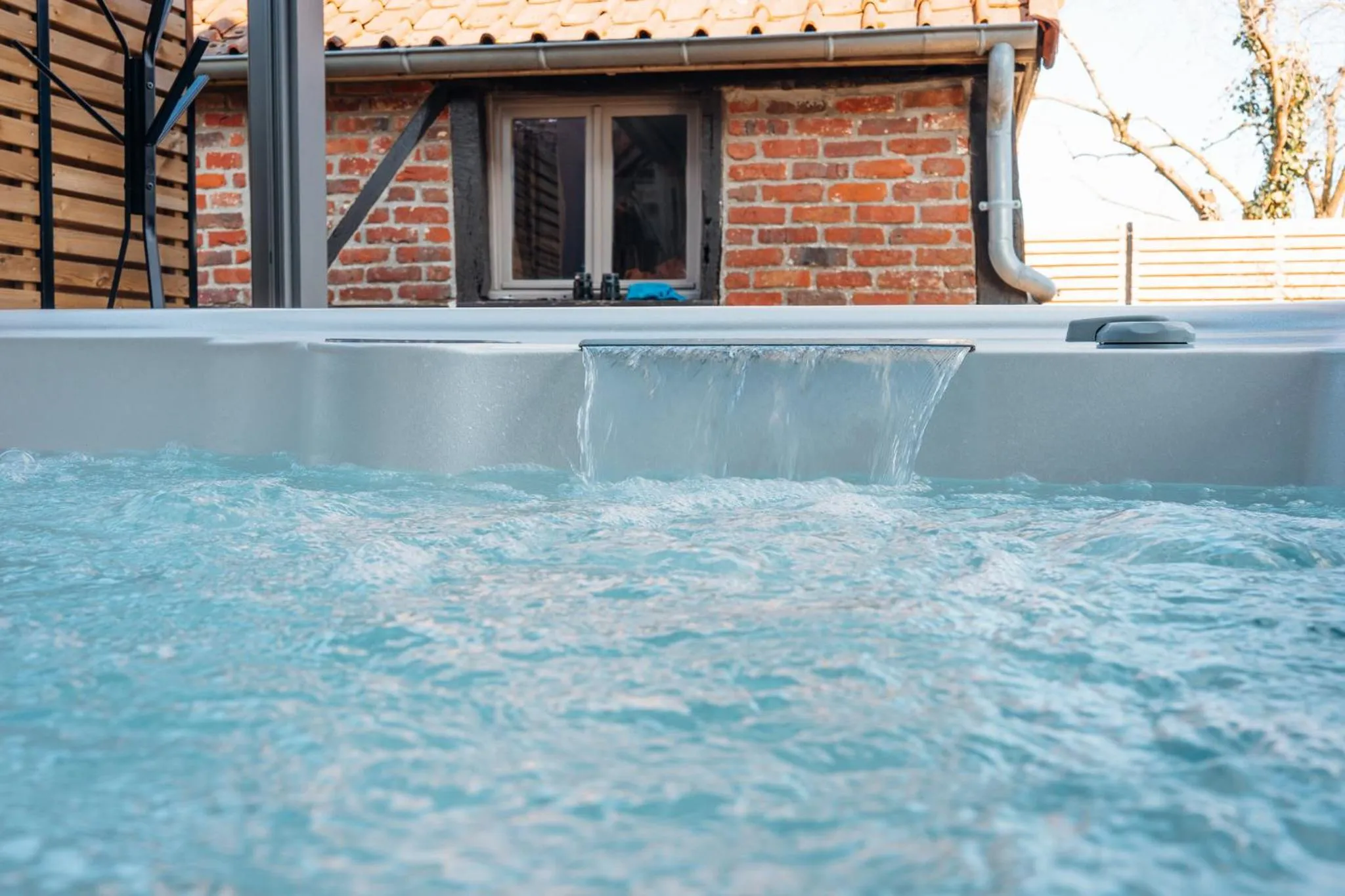 Hot Tub in Les Charmes du Petit Pré