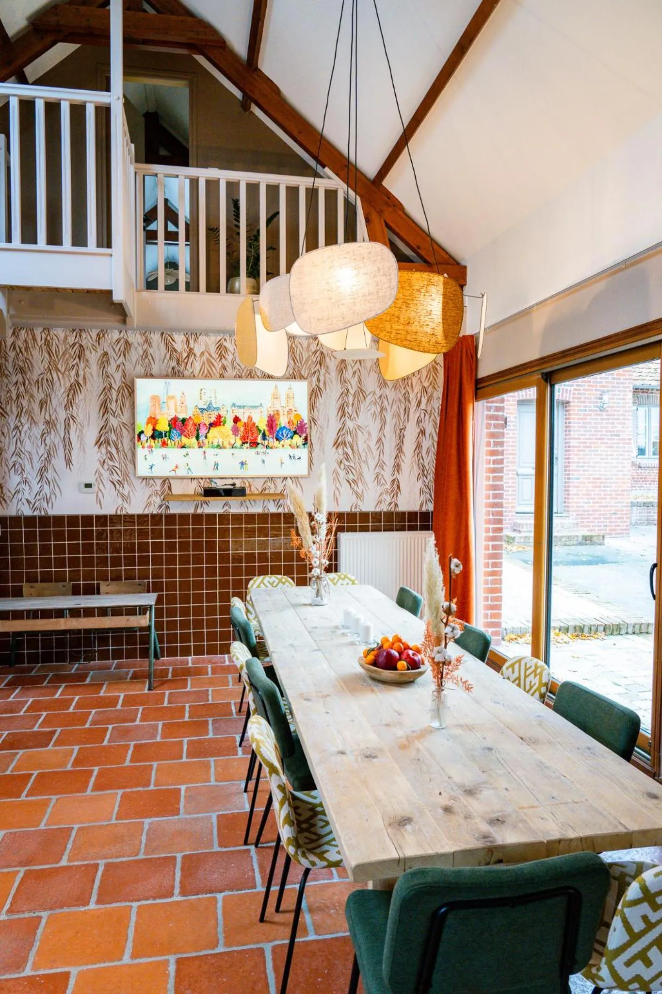 Dining area in Les Charmes du Petit Pré