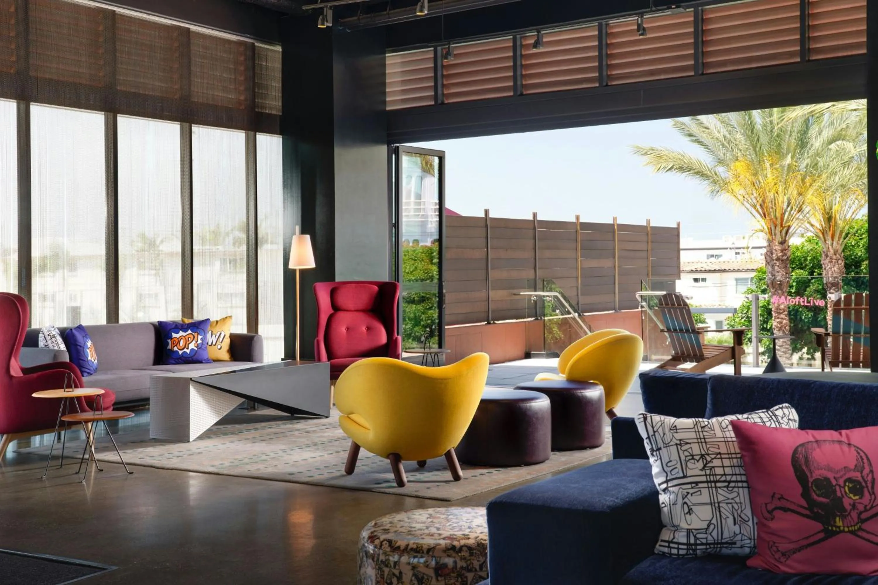 Lobby or reception in Aloft El Segundo - Los Angeles Airport