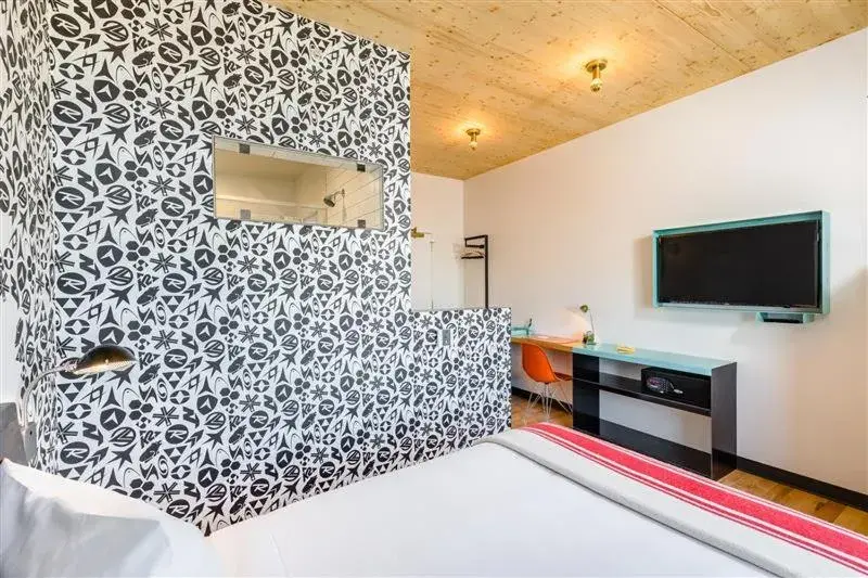 Standard Queen Room in The LARK Standard Queen Room in The LARK