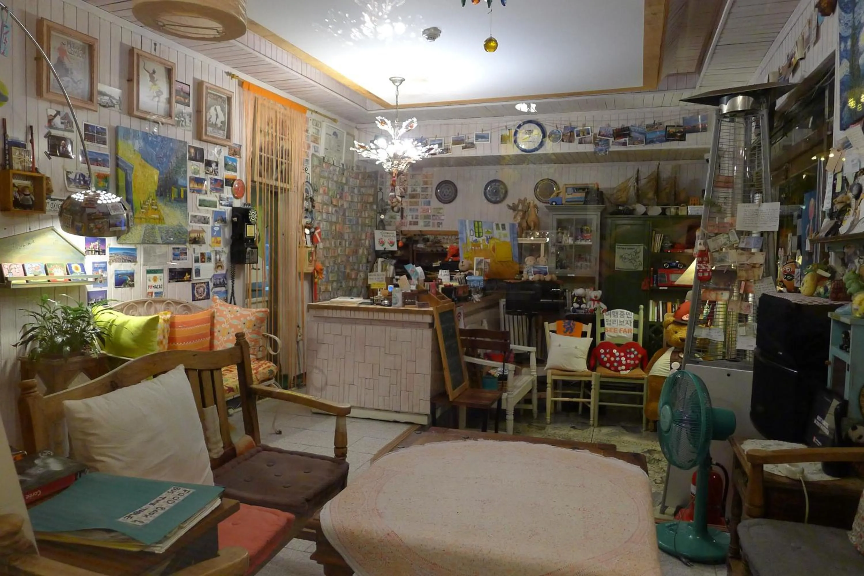 The House Hostel