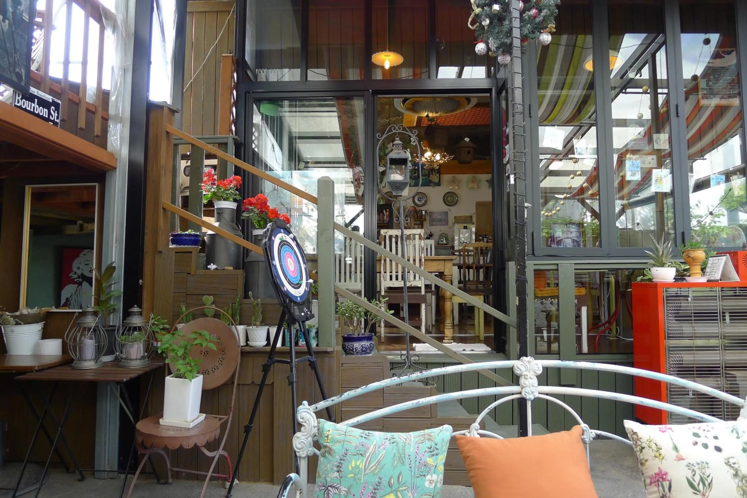 The House Hostel