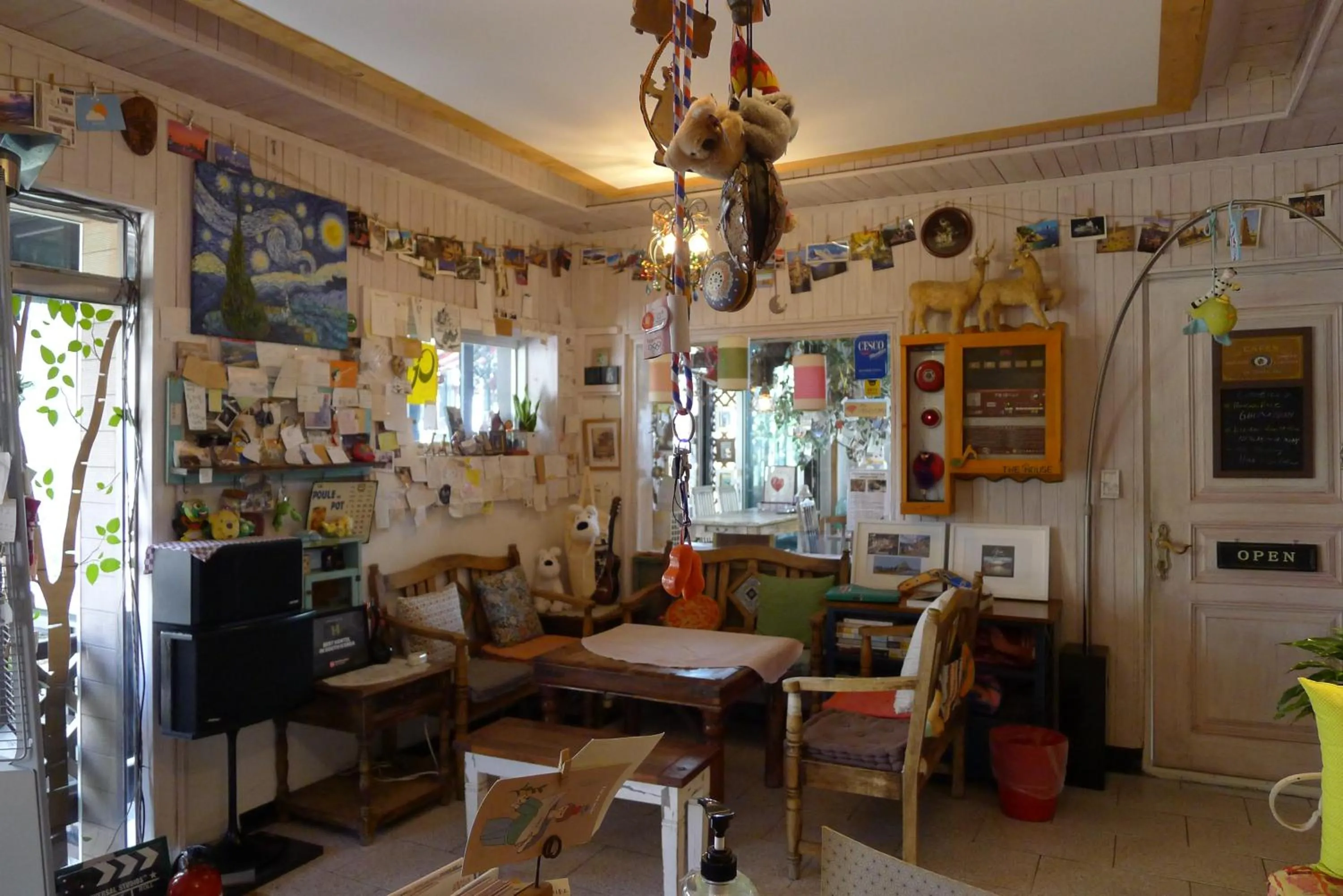 The House Hostel
