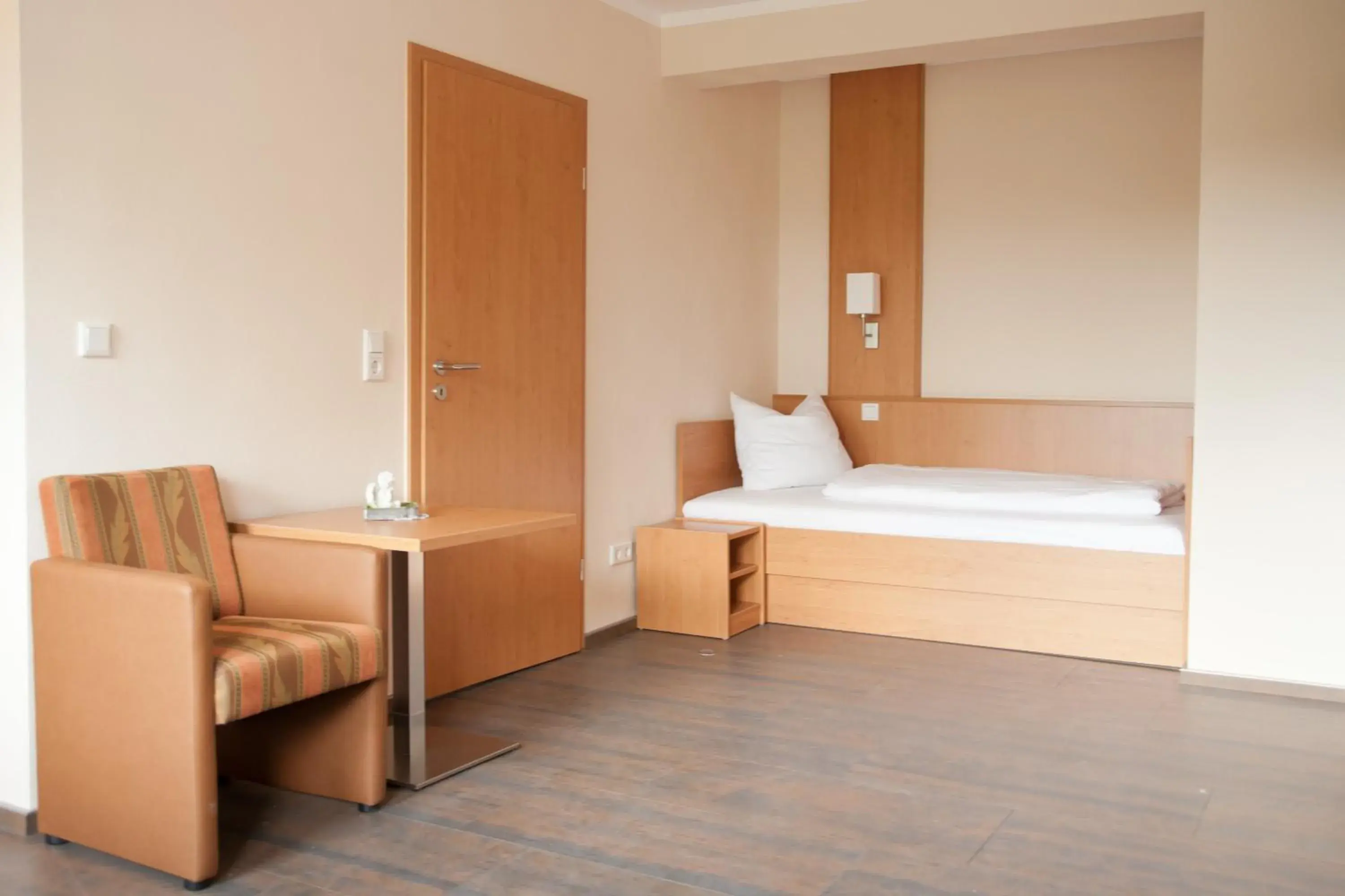 One-Bedroom Apartment with twin beds (2 Adults) in Apartmenthaus Wesertor One-Bedroom Apartment with twin beds (2 Adults) in Apartmenthaus Wesertor