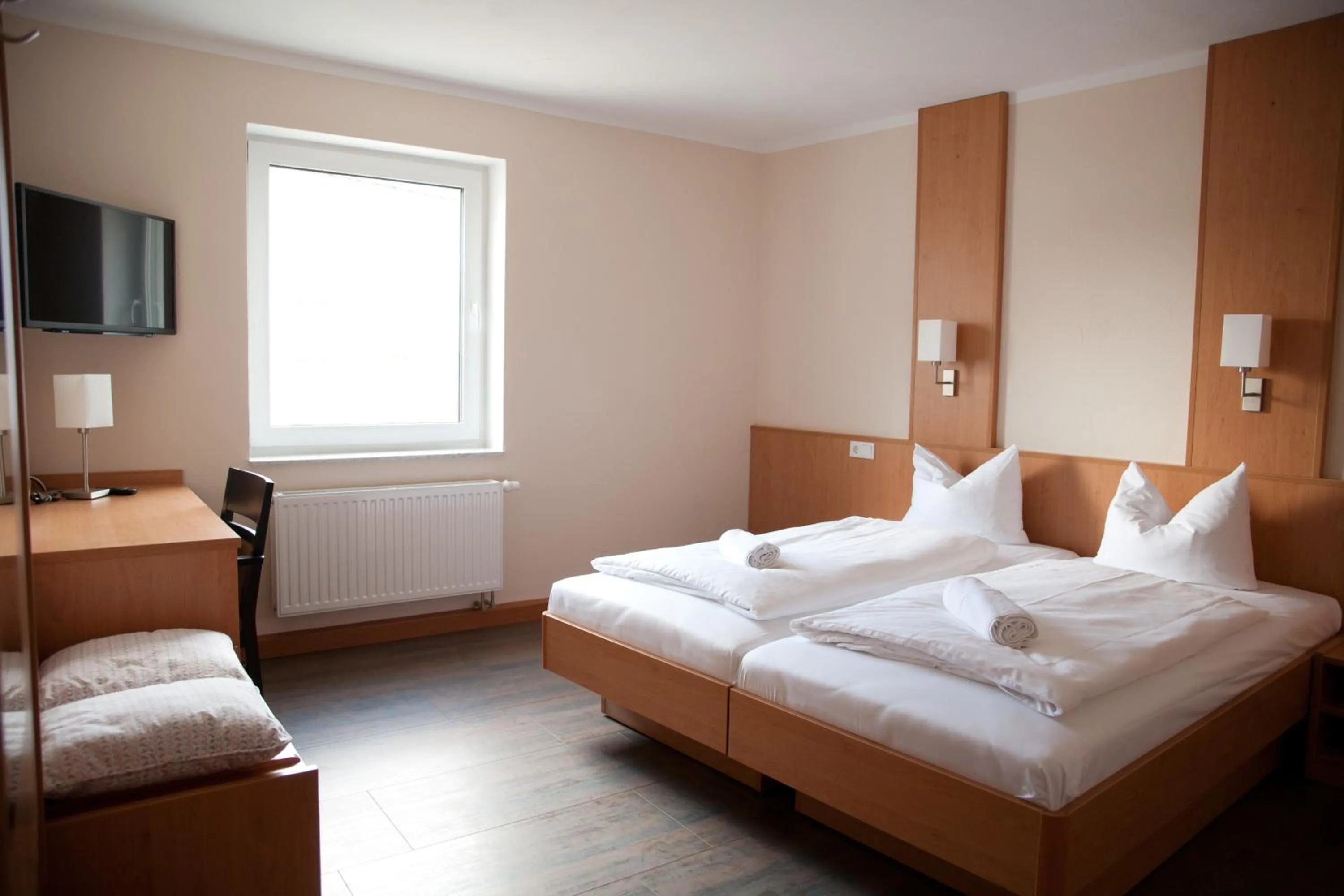 Photo of the whole room, Bed in Apartmenthaus Wesertor