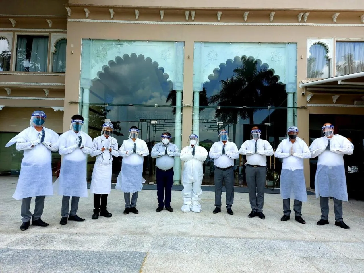 Staff in Hotel Lakend