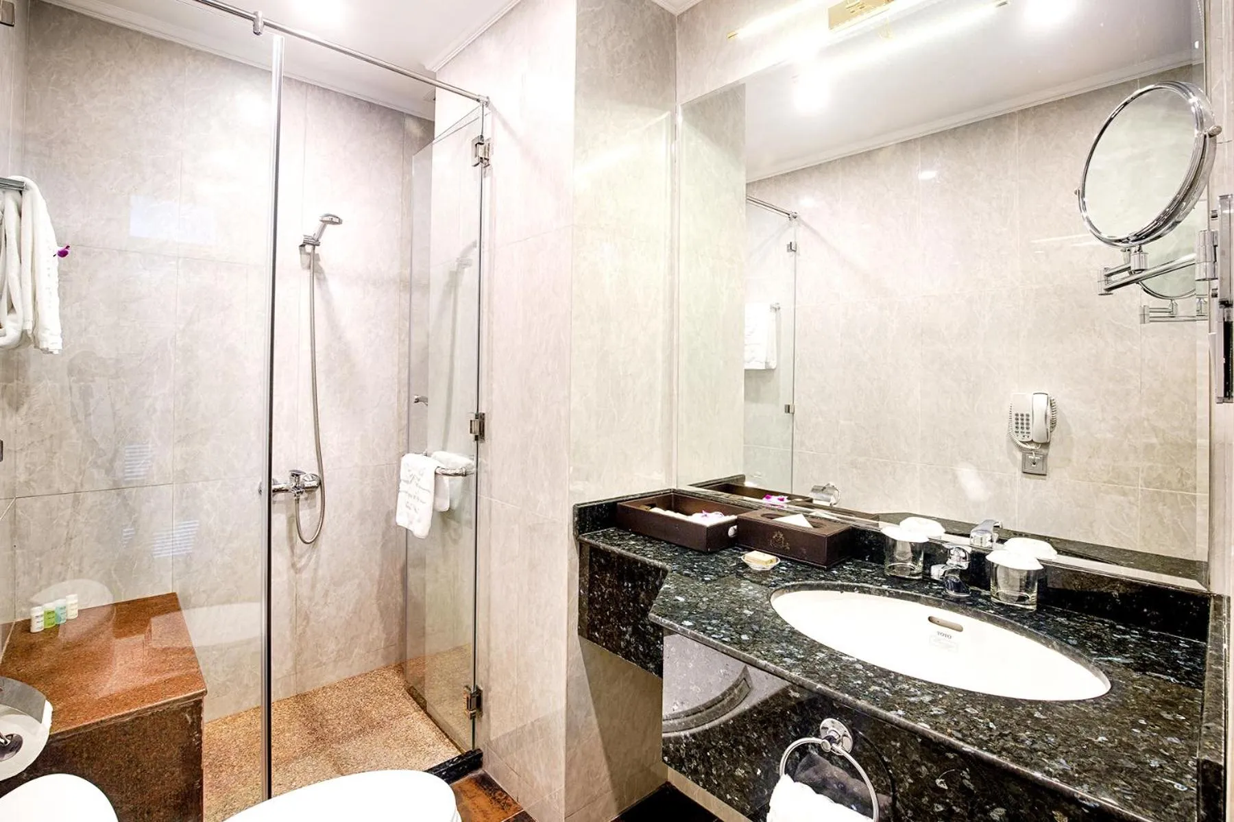 Bathroom in Samdi Da Nang Central Hotel