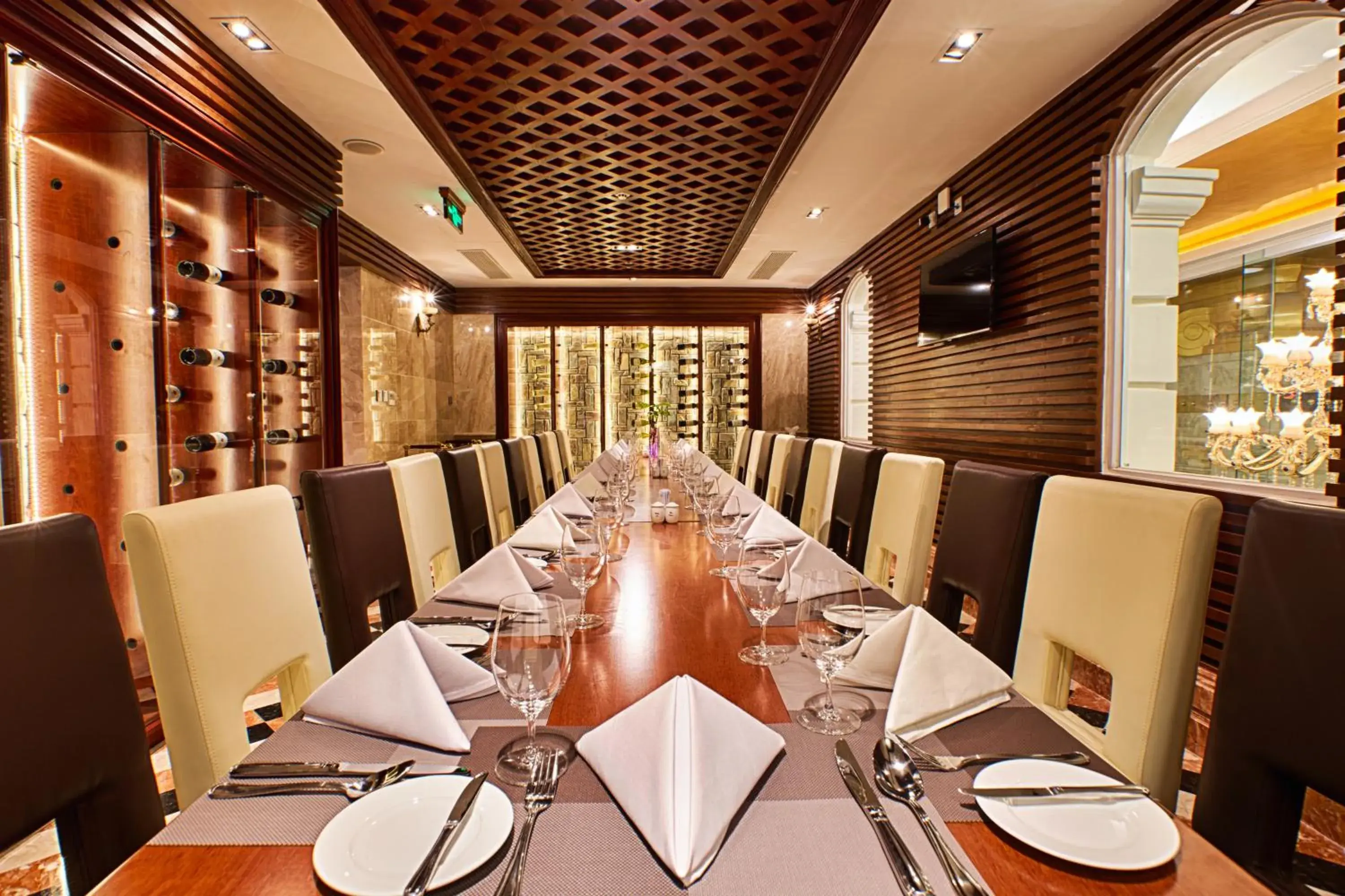 Restaurant/places to eat in Samdi Da Nang Central Hotel Restaurant/places to eat in Samdi Da Nang Central Hotel