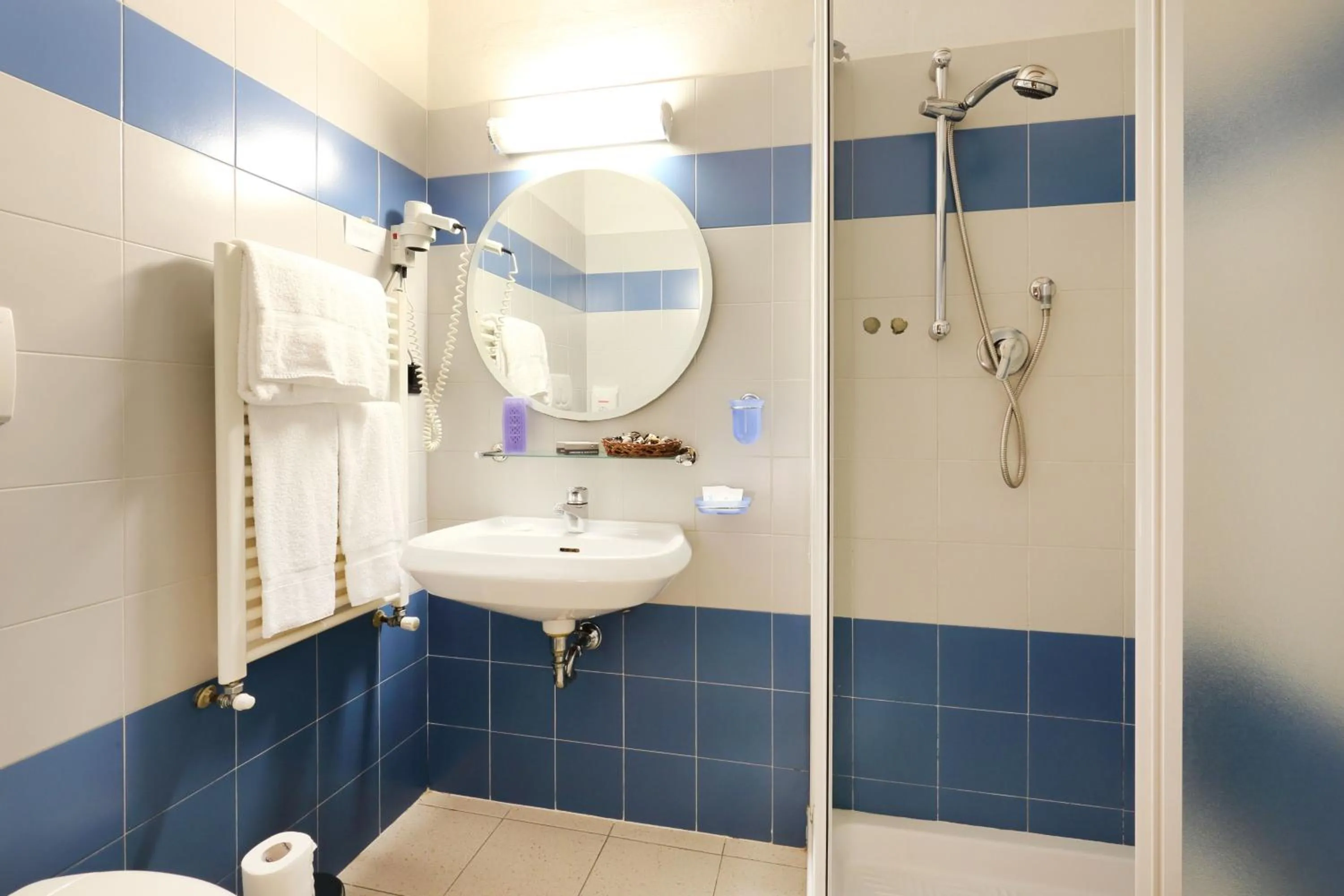 Bathroom in Relais Lavagnini Florence