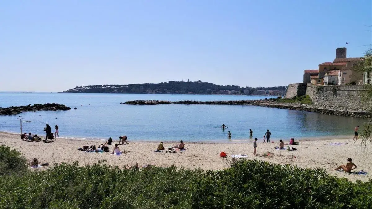 Beach in Gîtes Domaine de la Chapelle Beach in Gîtes Domaine de la Chapelle