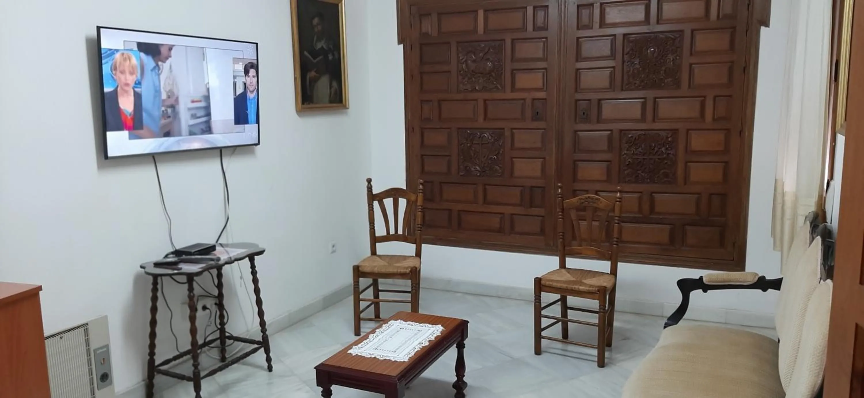 TV and multimedia in Convento Madre de Dios de Carmona