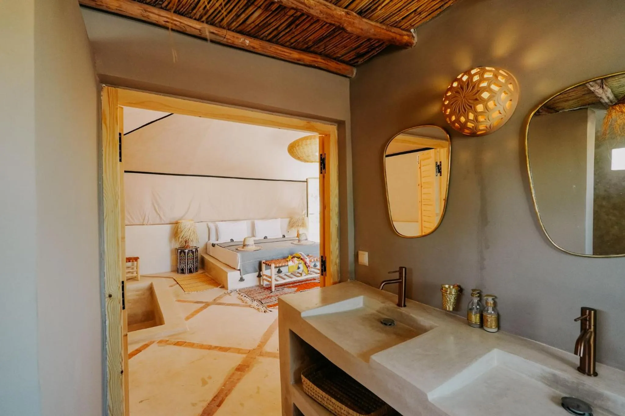 Bathroom, Bed in Hotel & Spa La Ferme El Dar