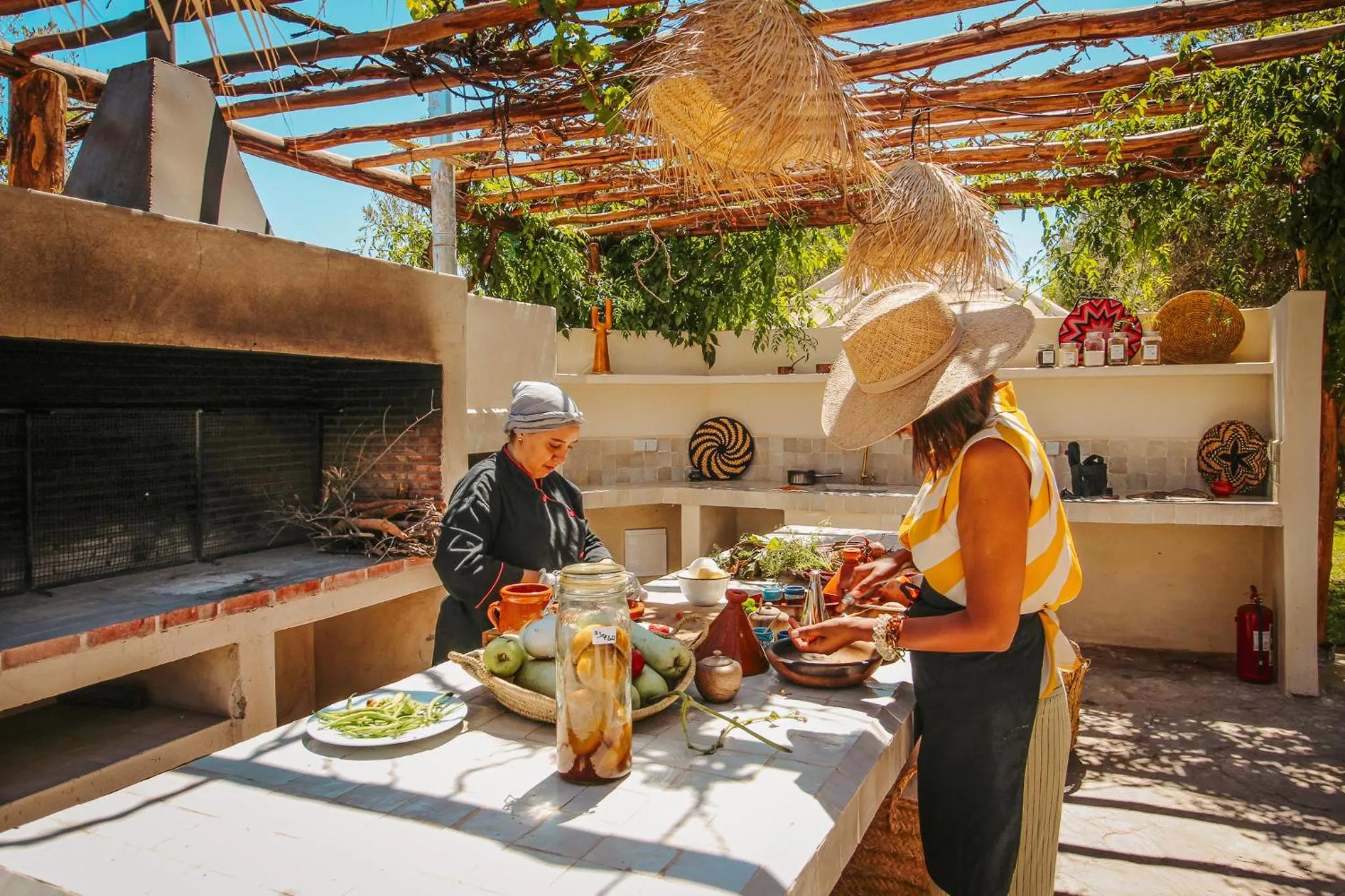 BBQ facilities in Hotel & Spa La Ferme El Dar