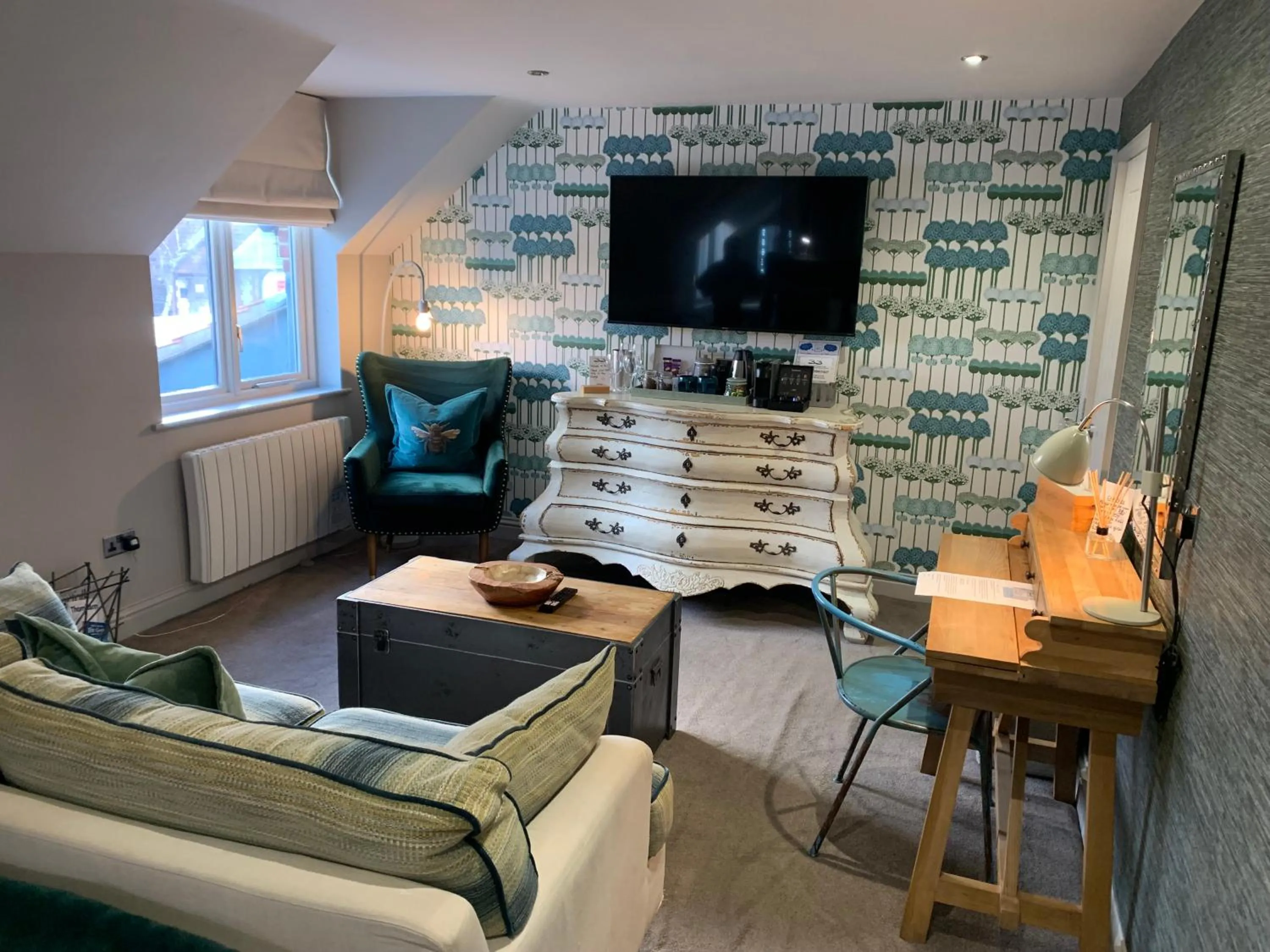 No33 THORNHAM BOUTIQUE SUITES