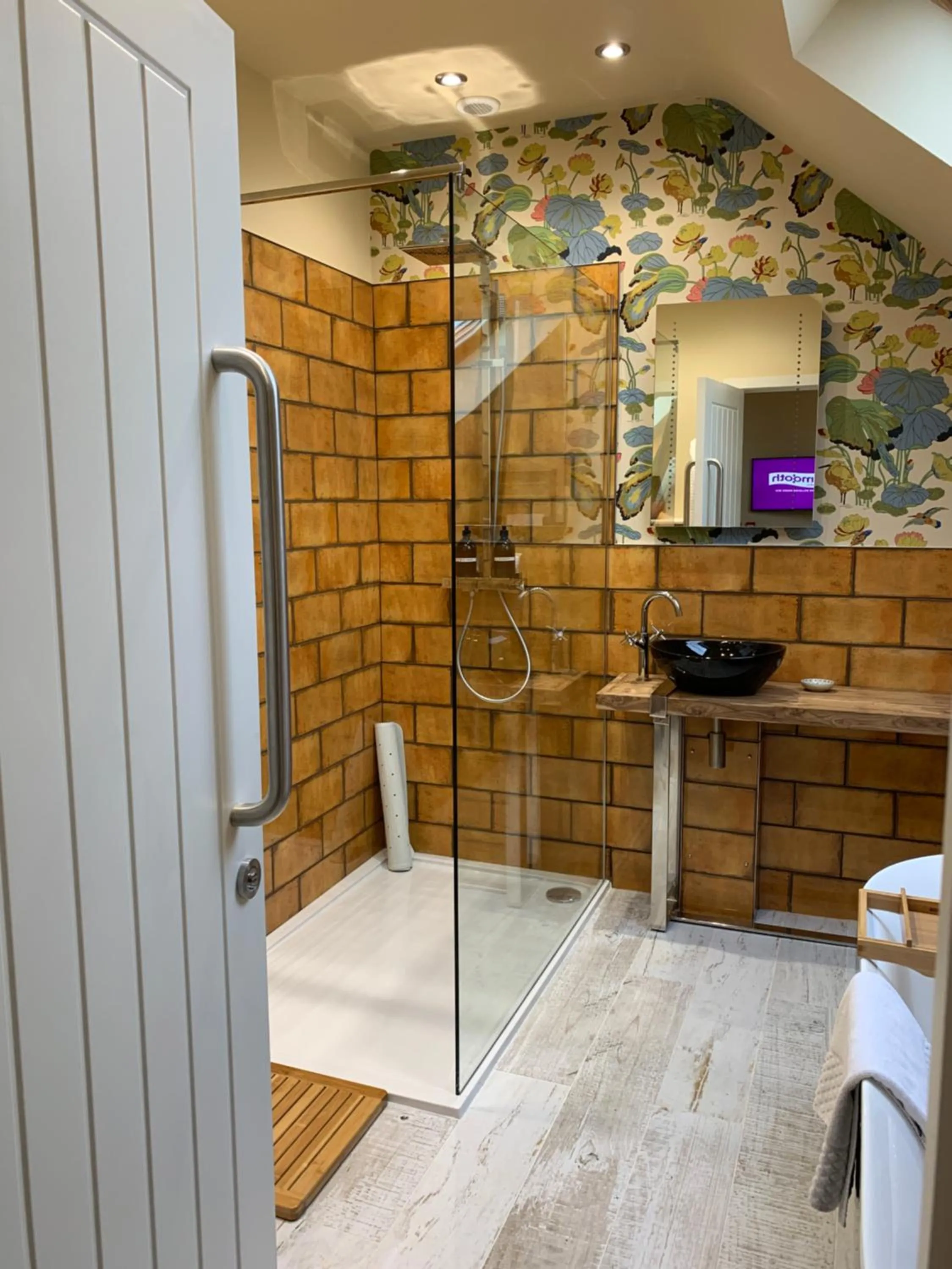 No33 THORNHAM BOUTIQUE SUITES