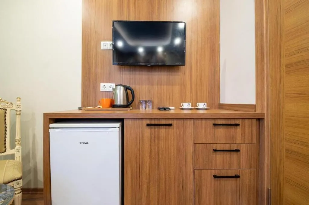 TV and multimedia in İstanbulites Hotel