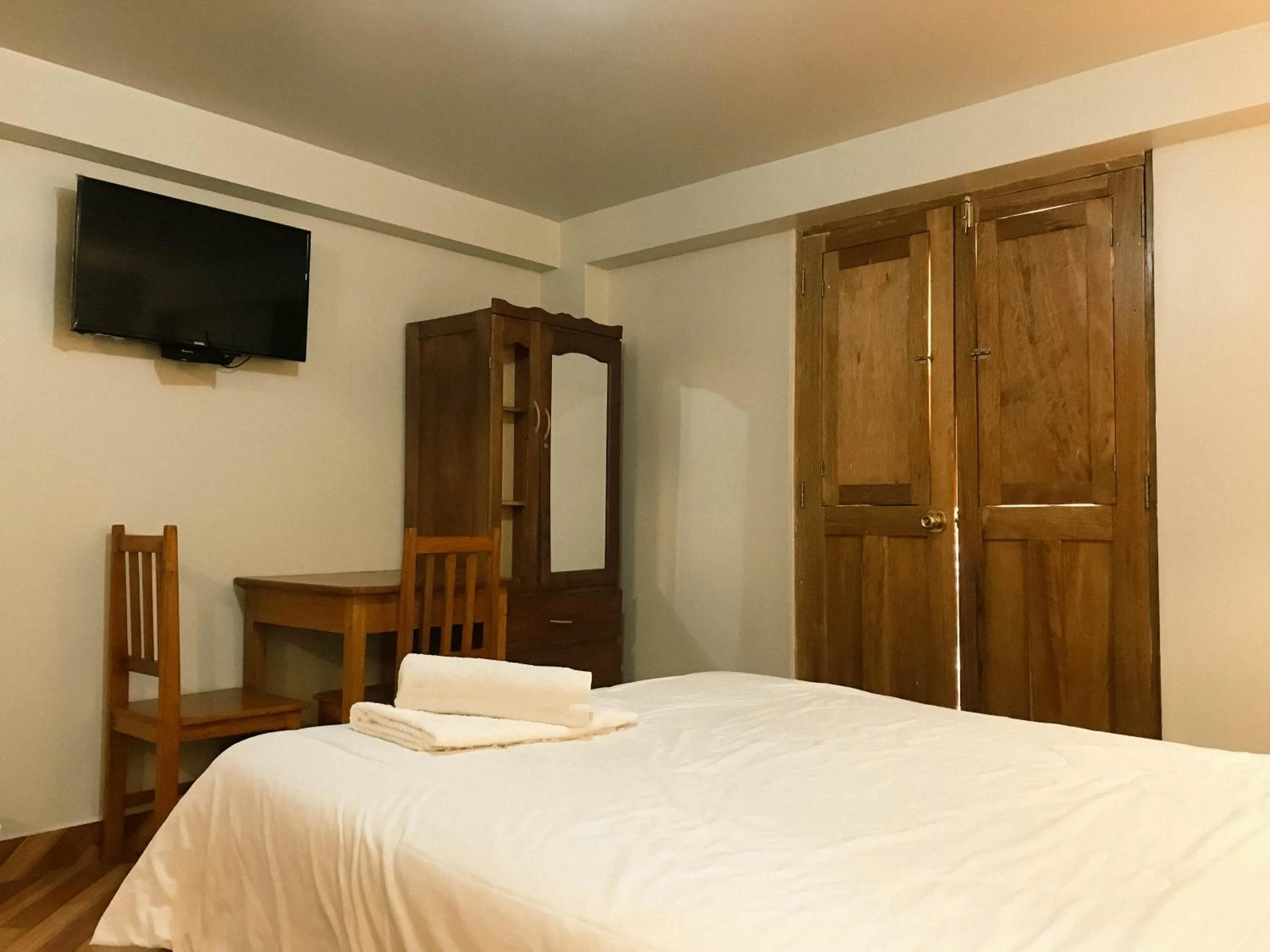 TV and multimedia, Bed in Nafis Casona Apu Linli Pisac