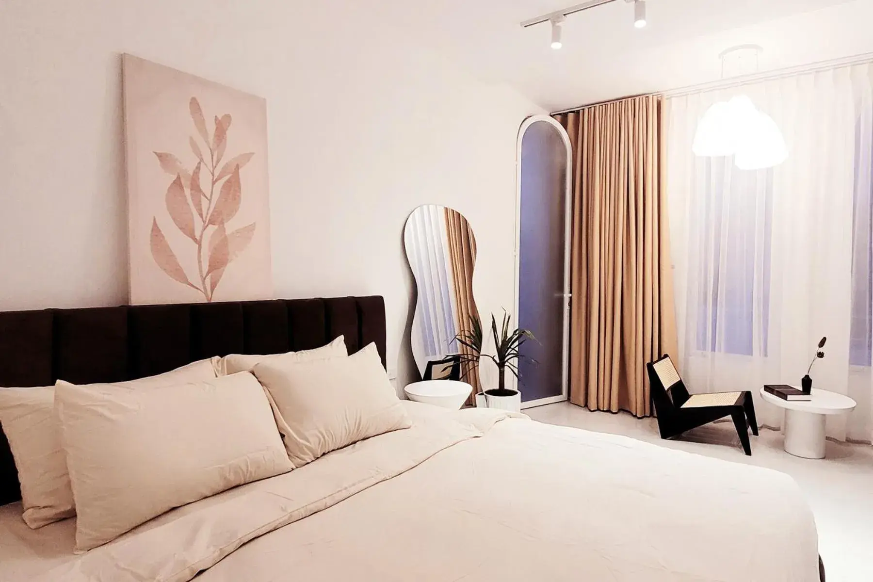 Bed in La Paix Dalat Bed in La Paix Dalat