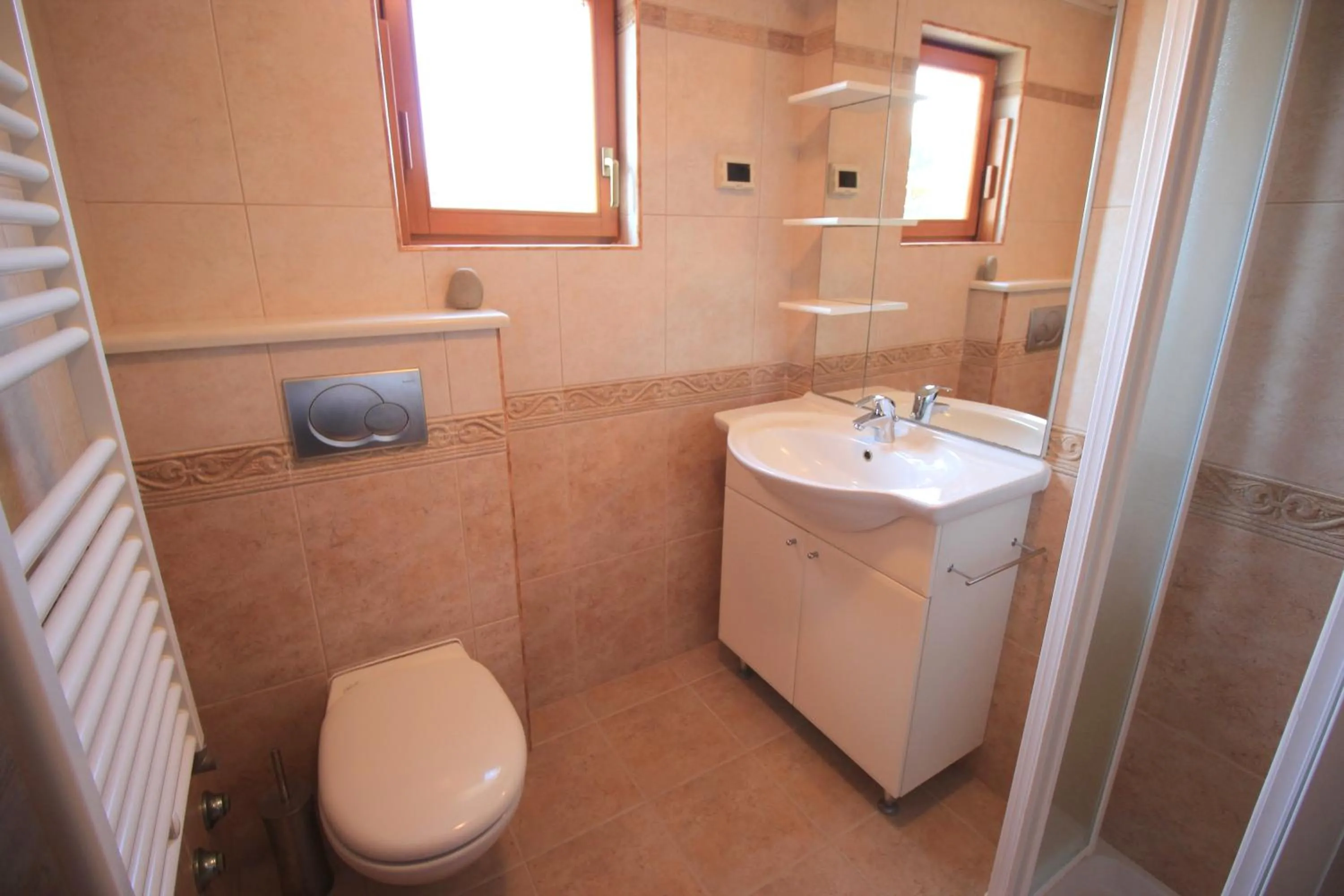 Toilet in Holiday Home Valmoneda