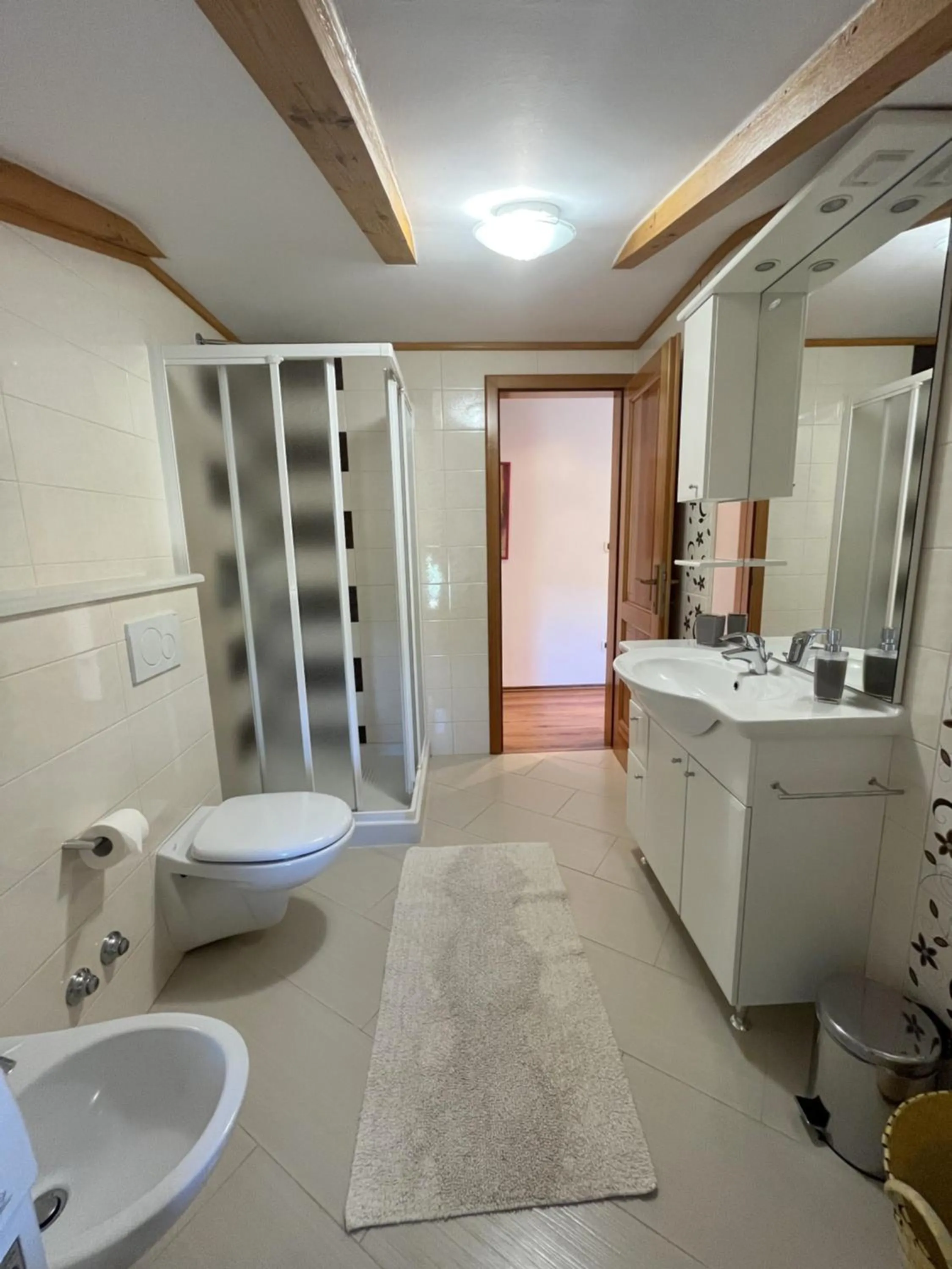 Bathroom in Holiday Home Valmoneda