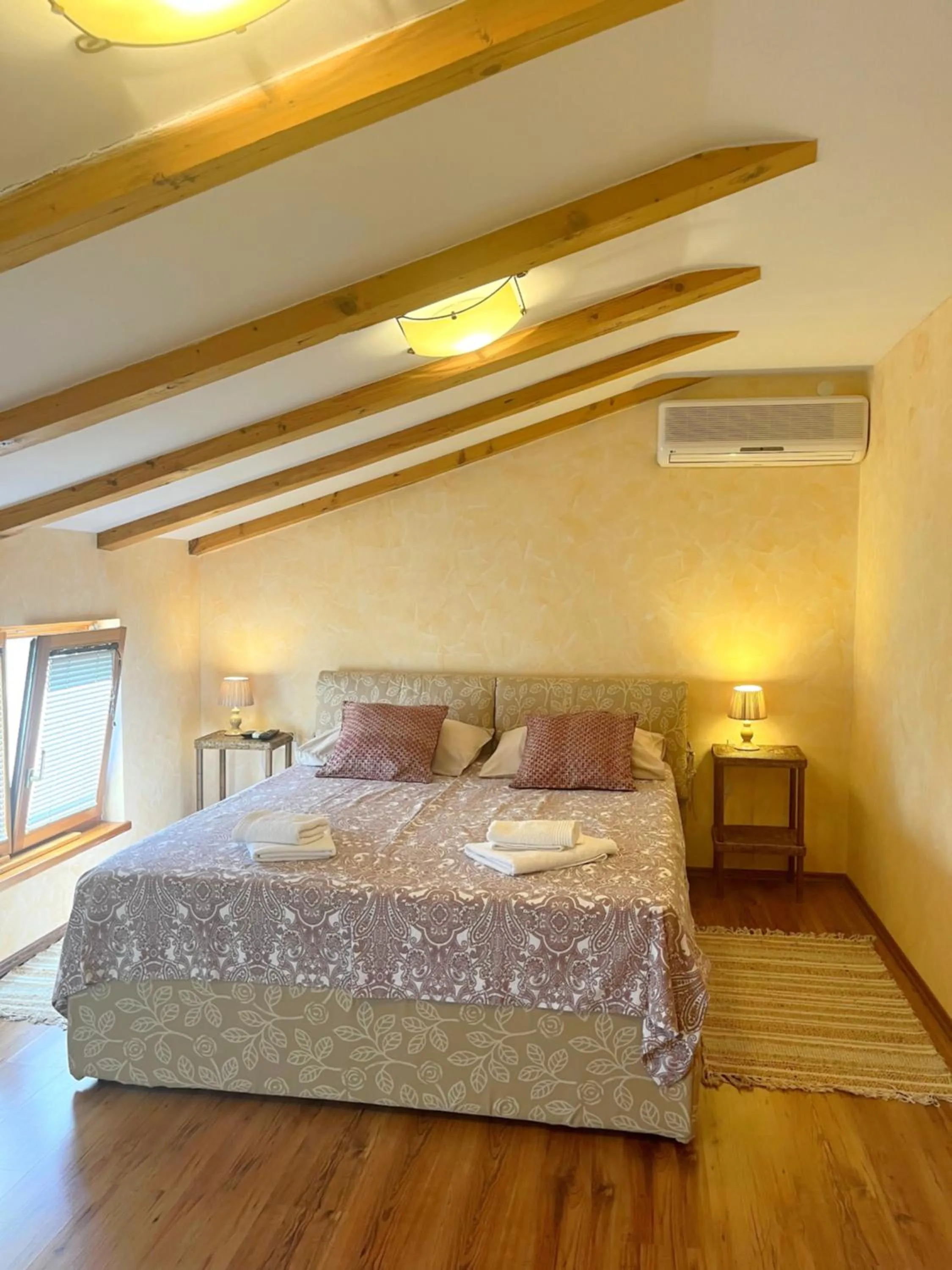 Bedroom, Bed in Holiday Home Valmoneda