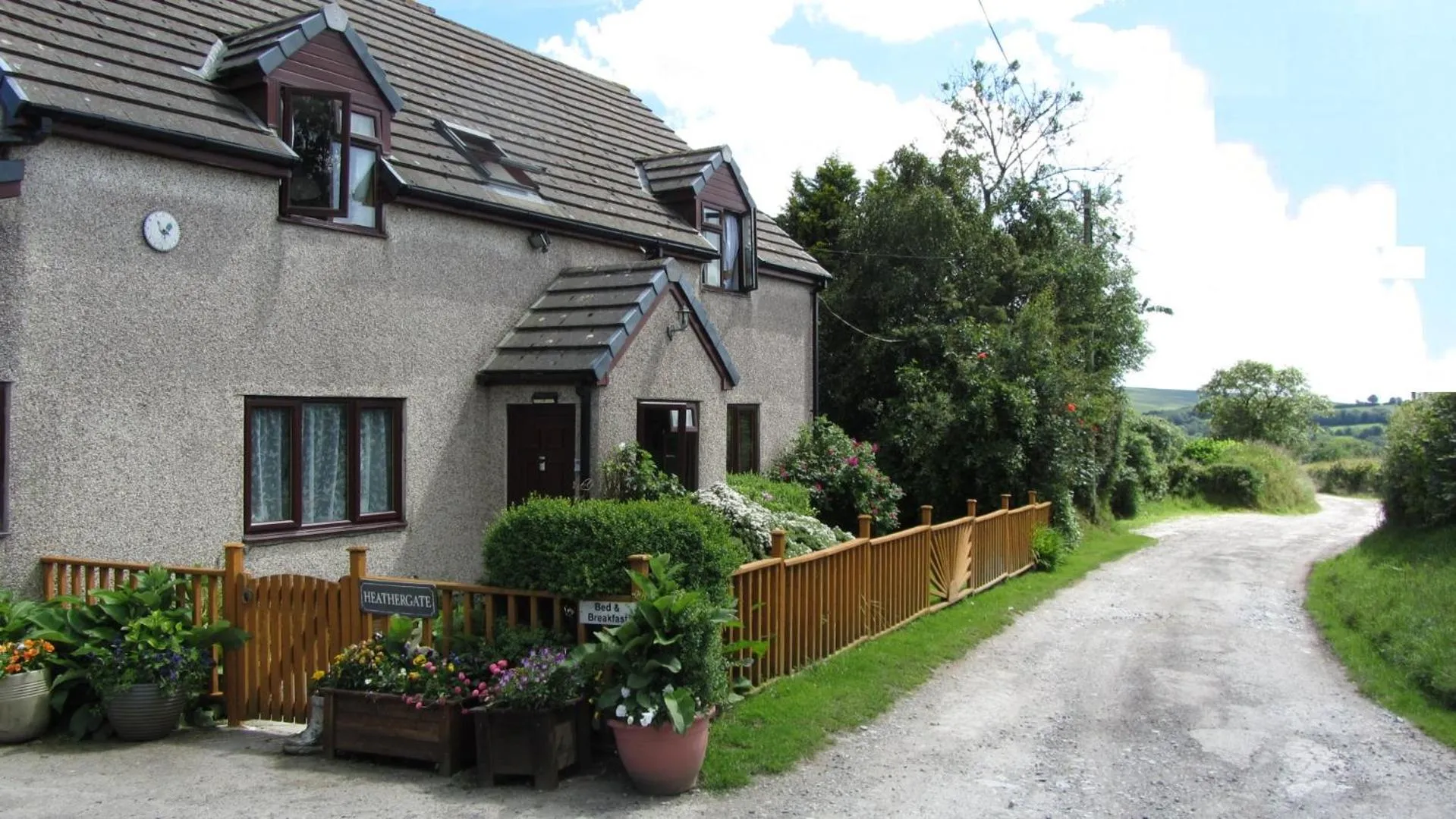 Property building in Heathergate Cottage Dartmoor BnB