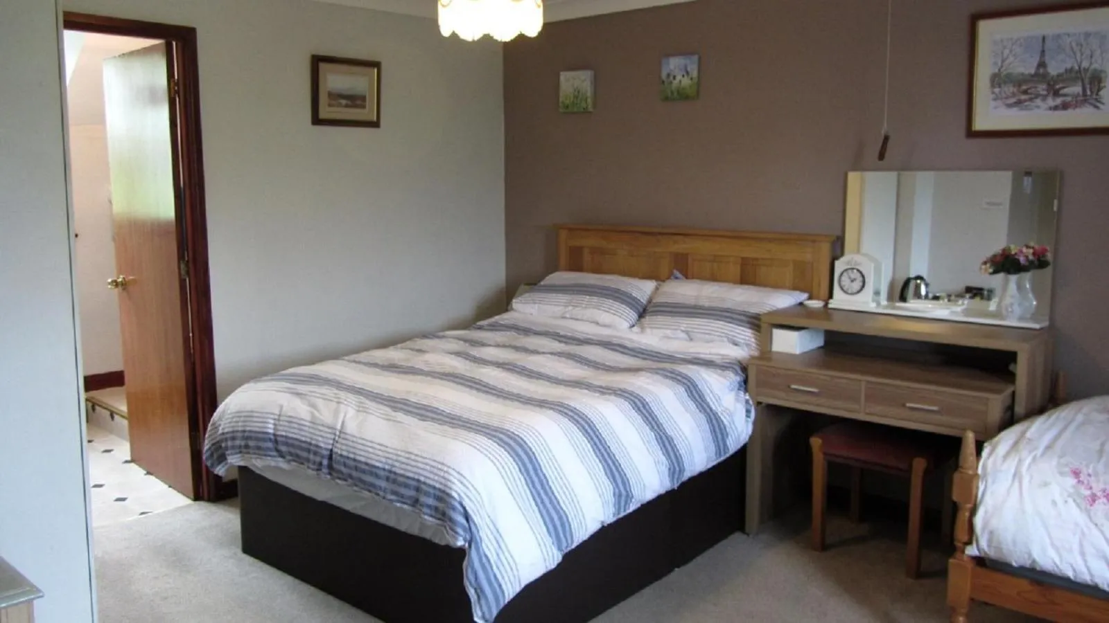 Bed in Heathergate Cottage Dartmoor BnB