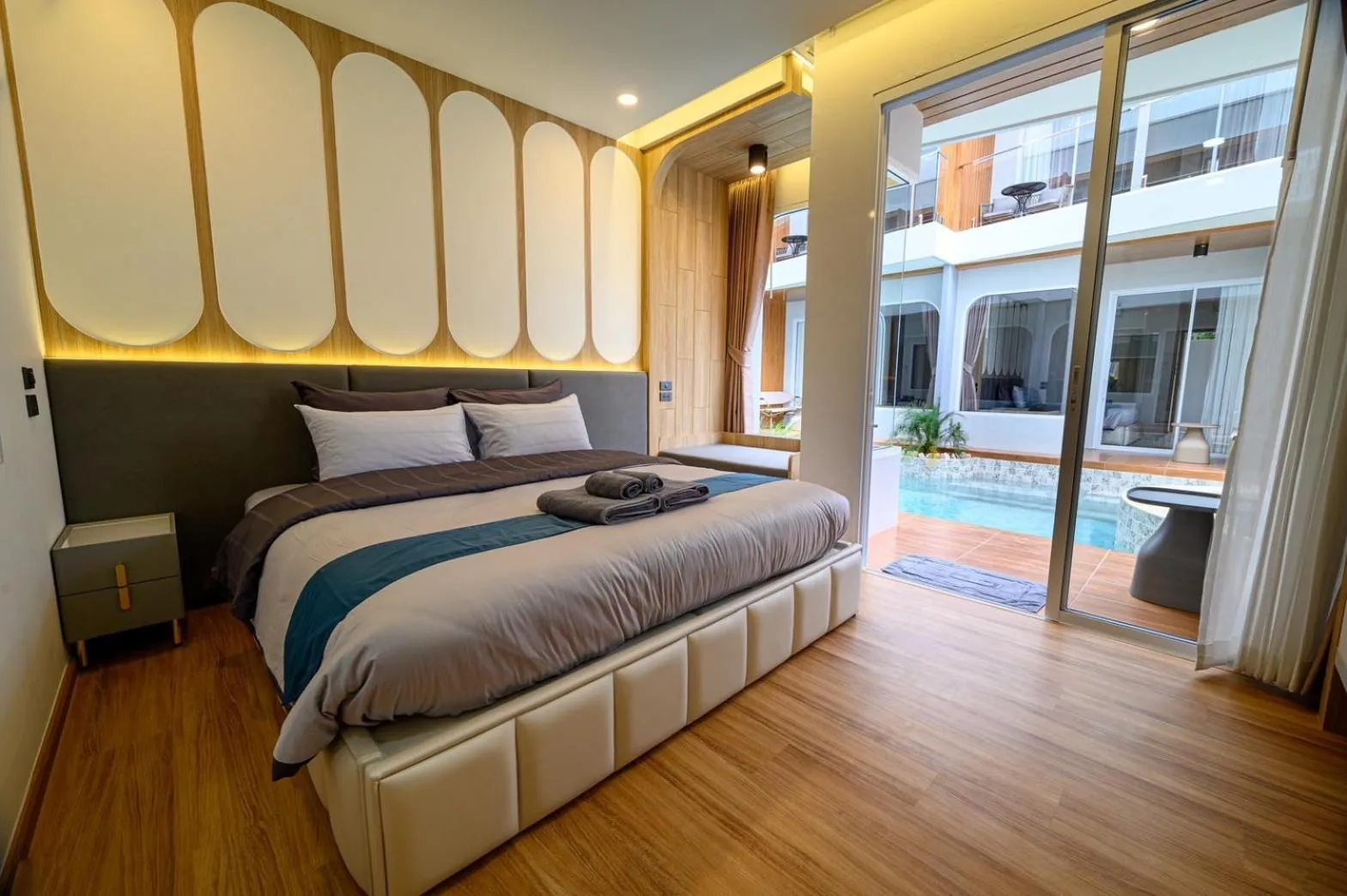 Bed in Caviar Kohlarn