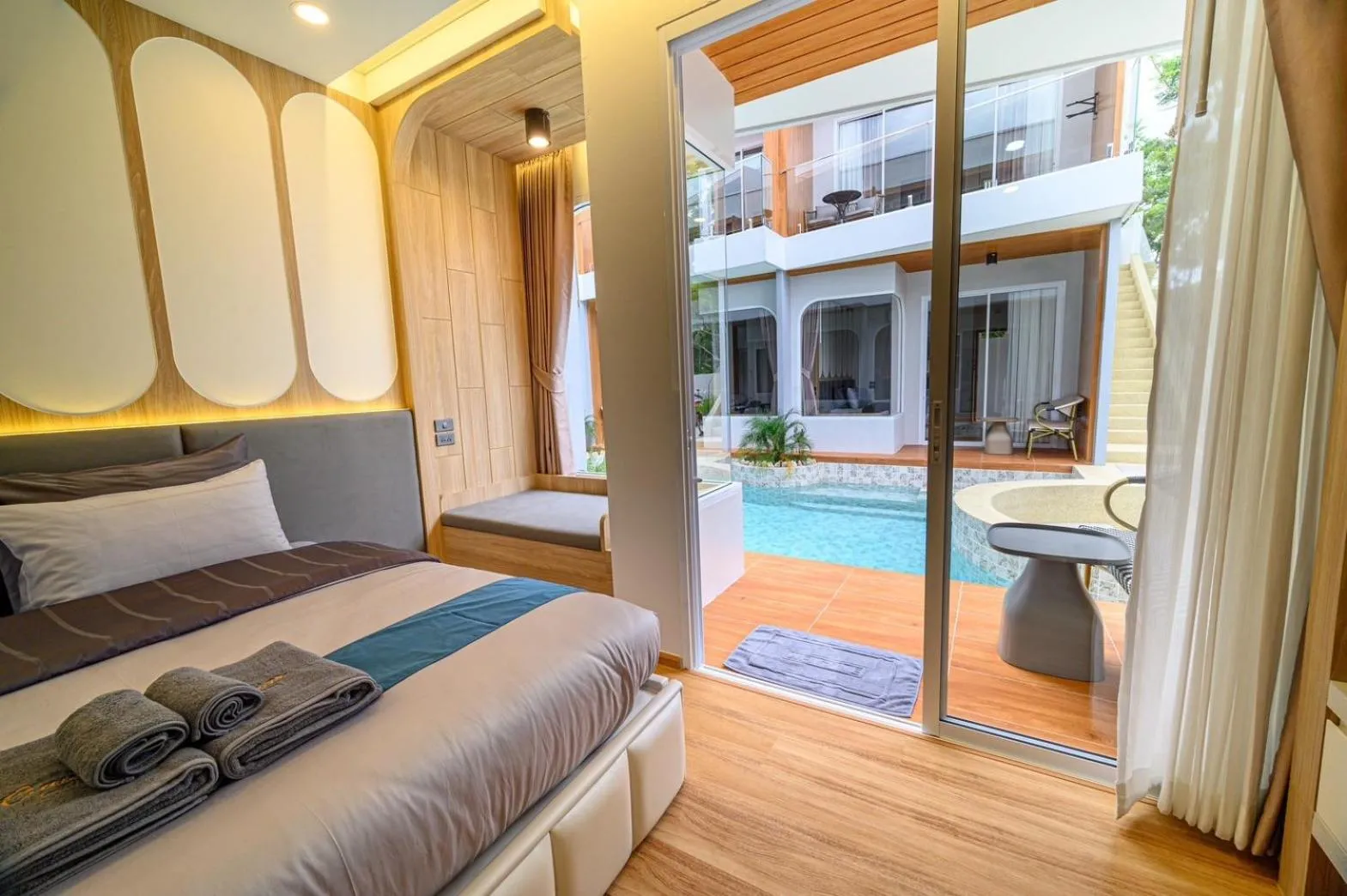 Bed in Caviar Kohlarn