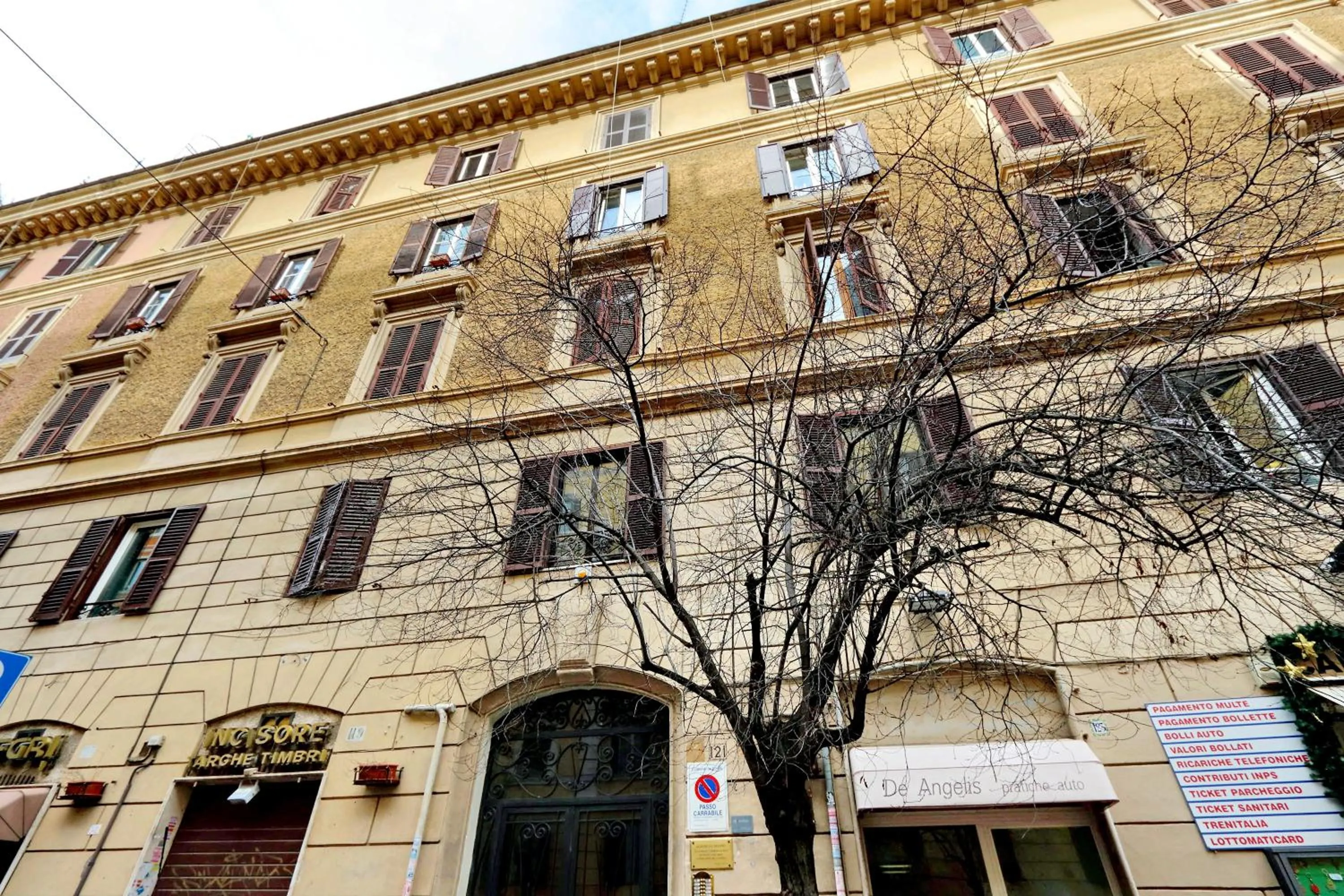 Property building in Scipioni Suites