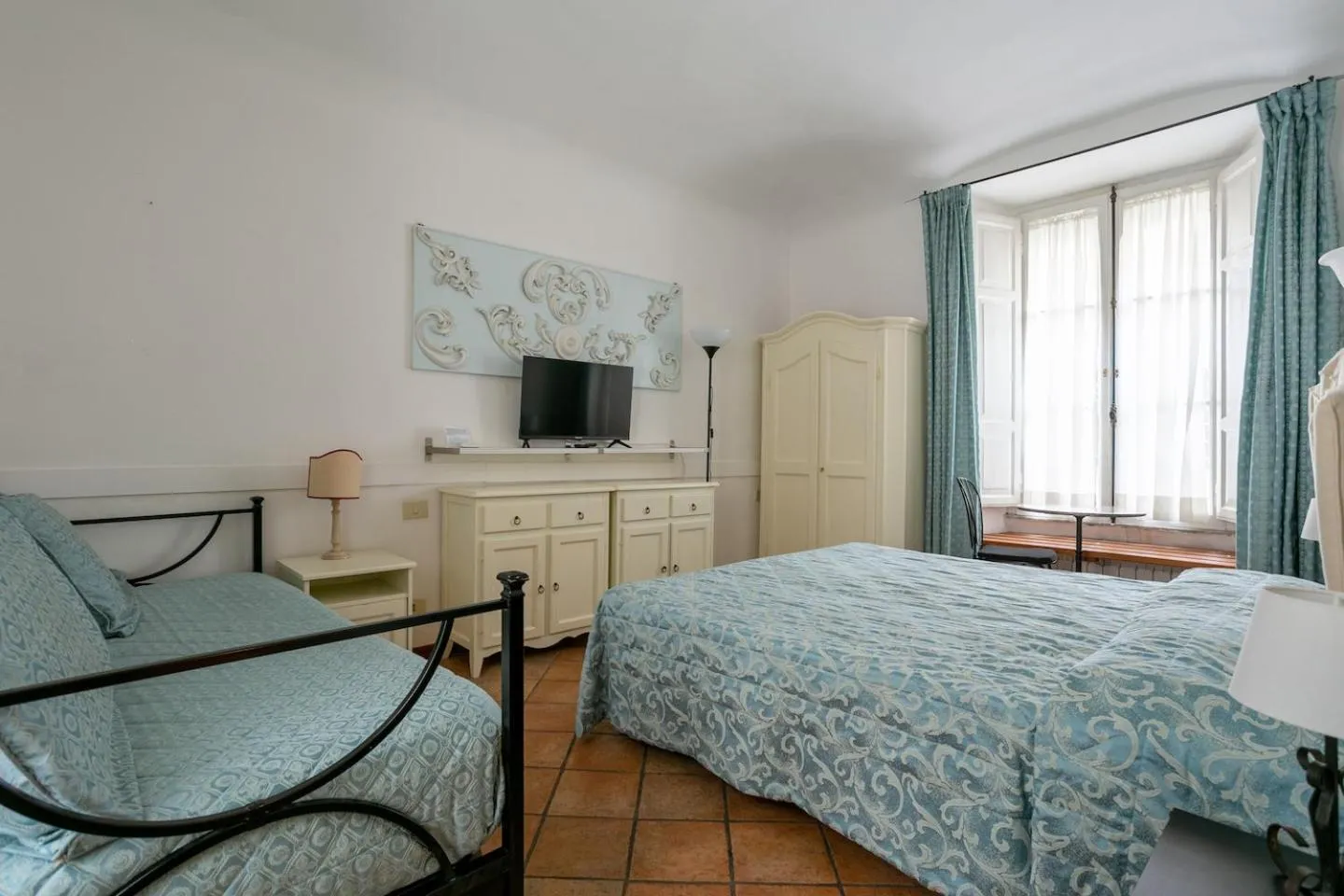 Bed in Scipioni Suites