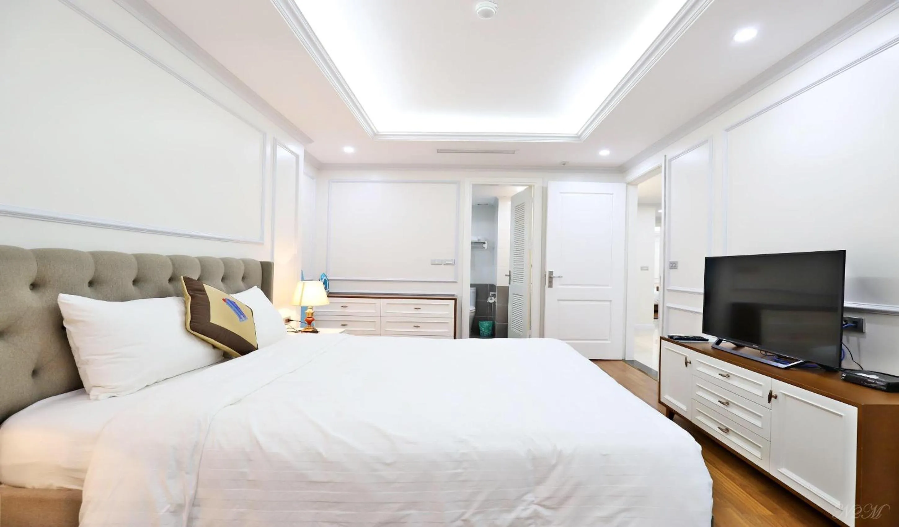 Bed in Luxe Paradise Residence 79 Nguyen Du