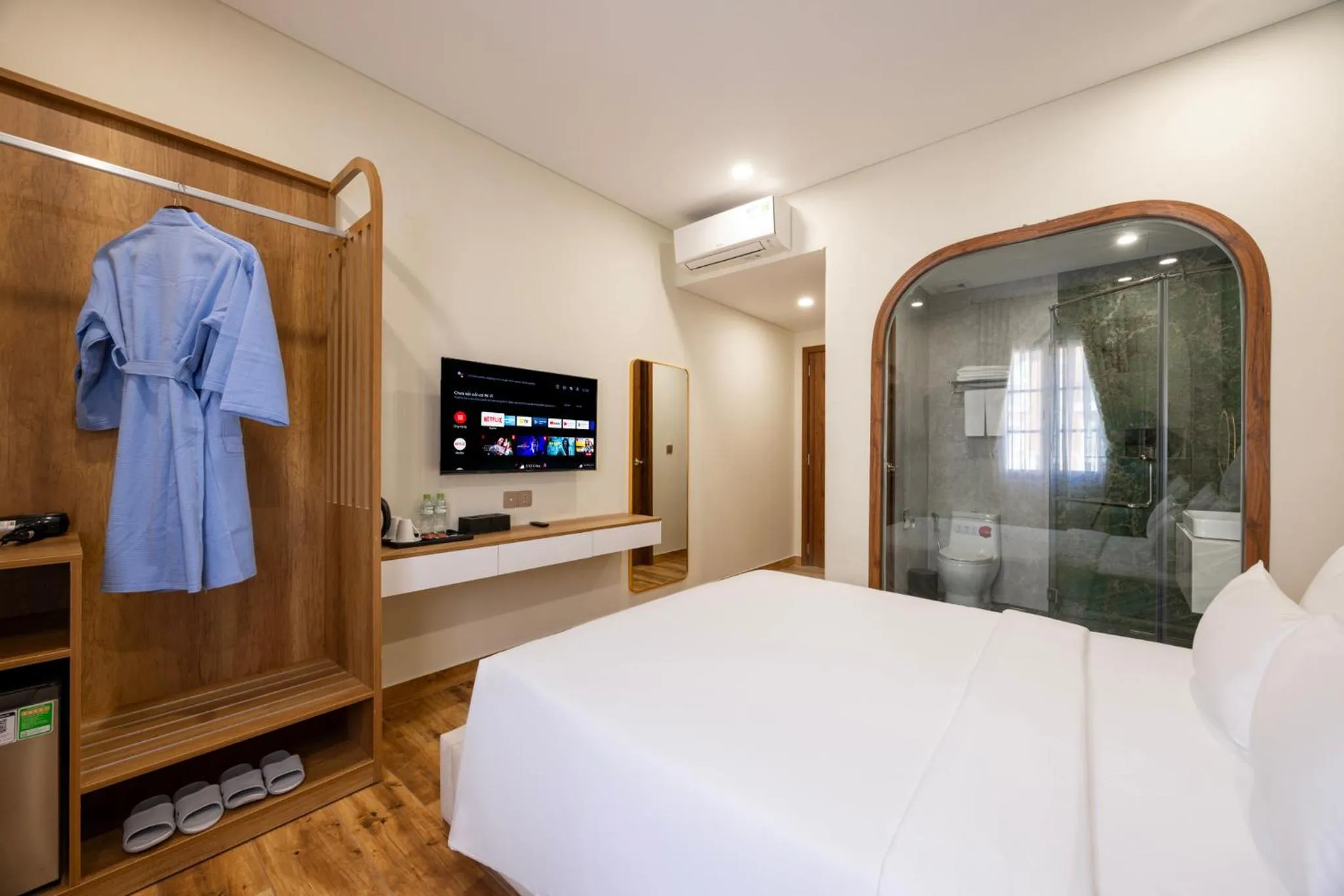 Bed in Sarah Hotel Halal Restaurant Phu Quoc